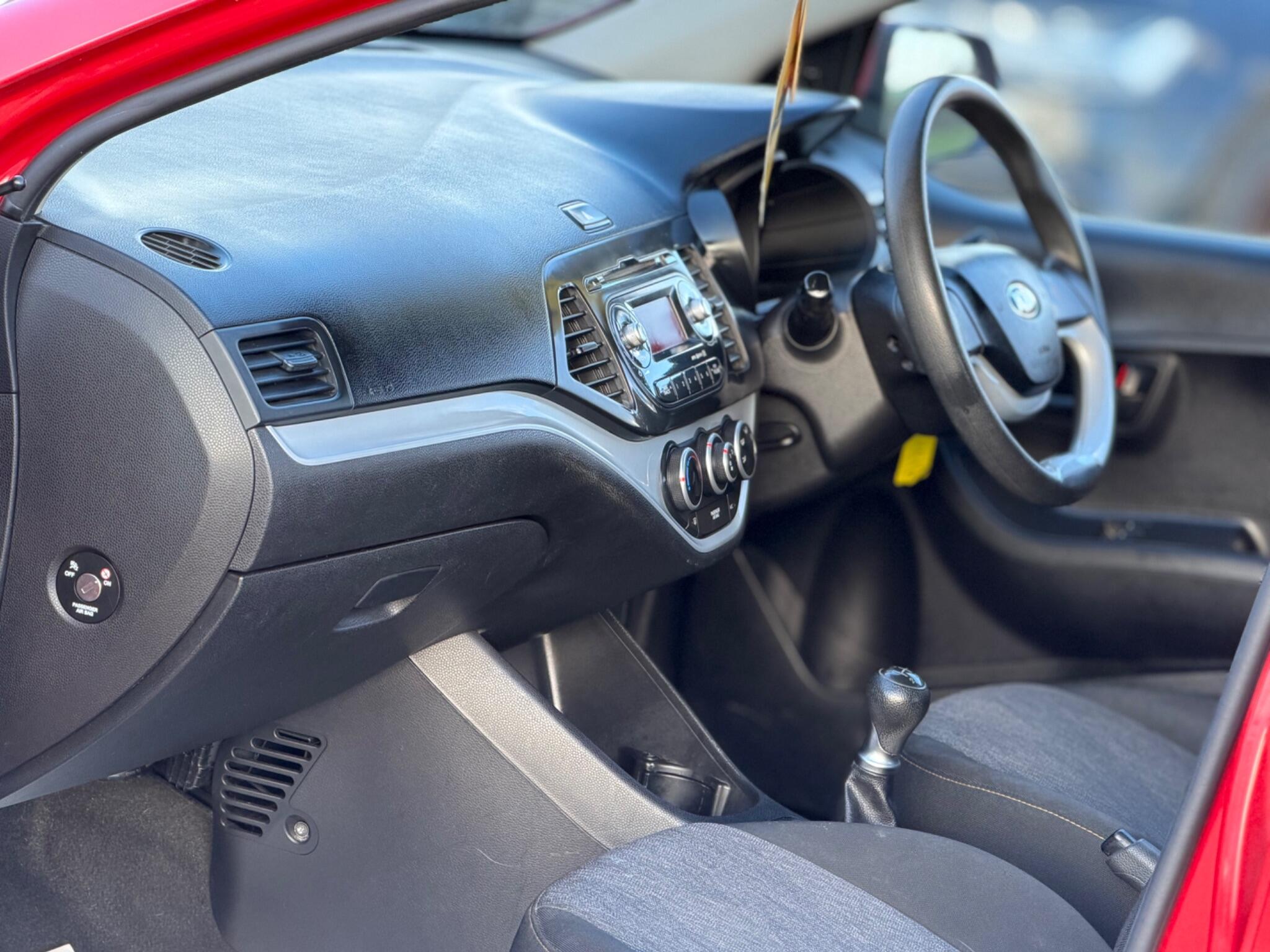 2013 Kia Picanto 1.0 1 Air Euro 5 5dr image 17