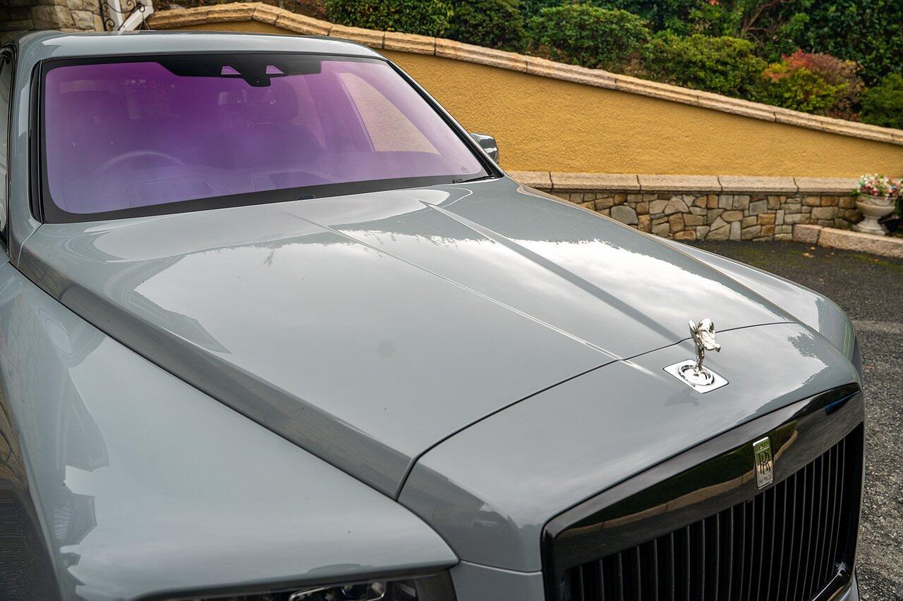 Rolls-Royce Cullinan view 28