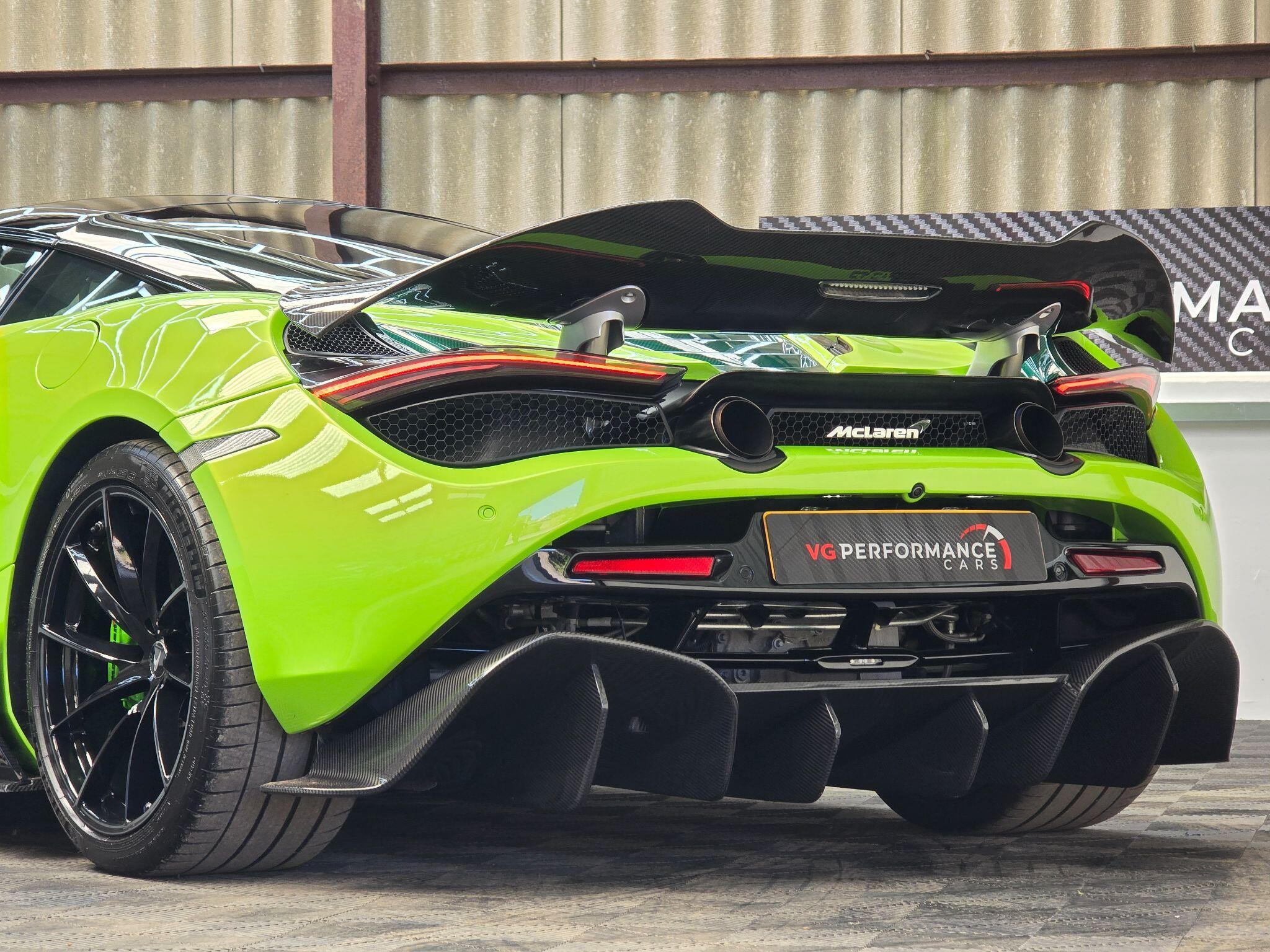 Mclaren 720s view 9