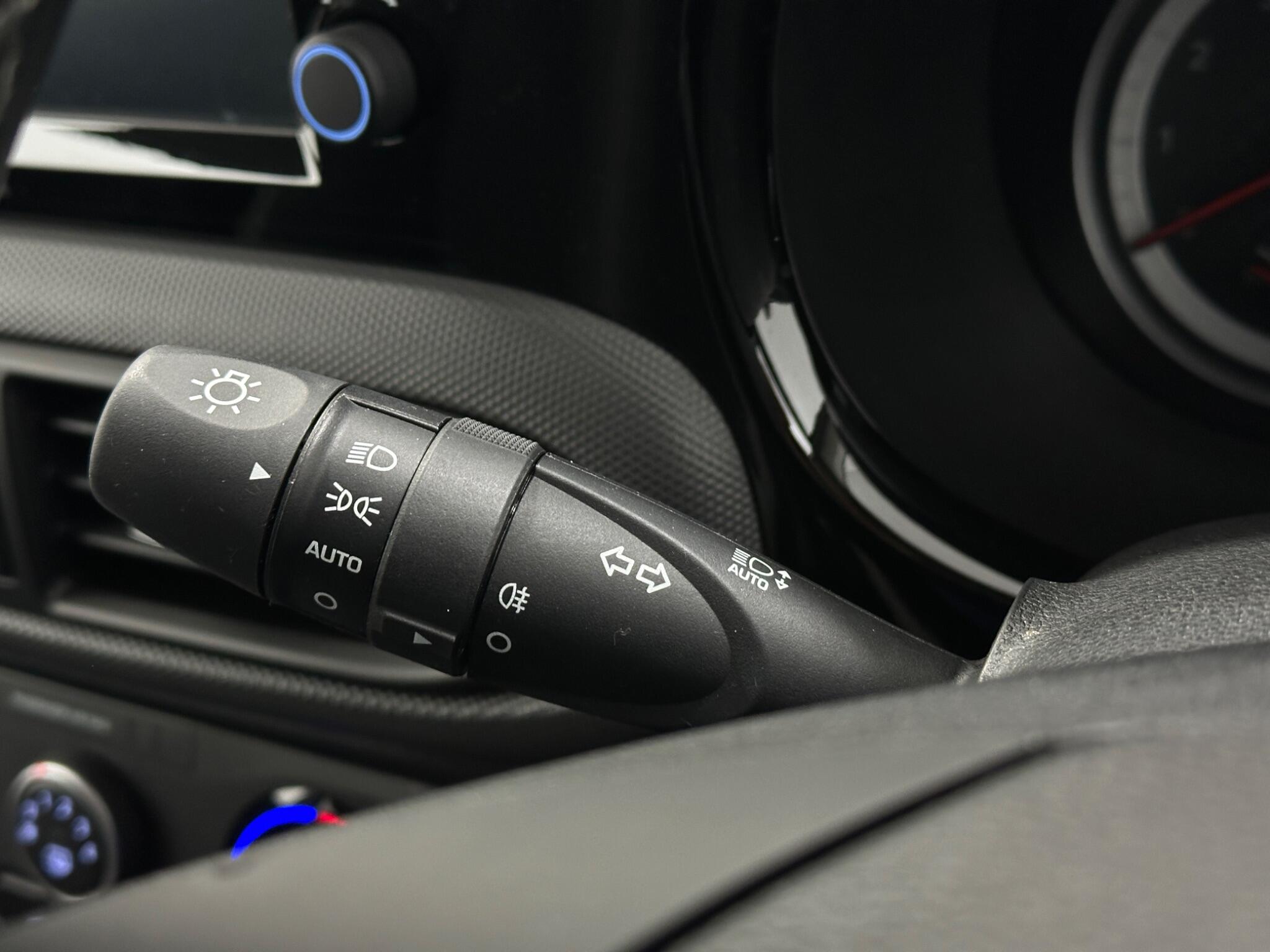Hyundai I10 view 13