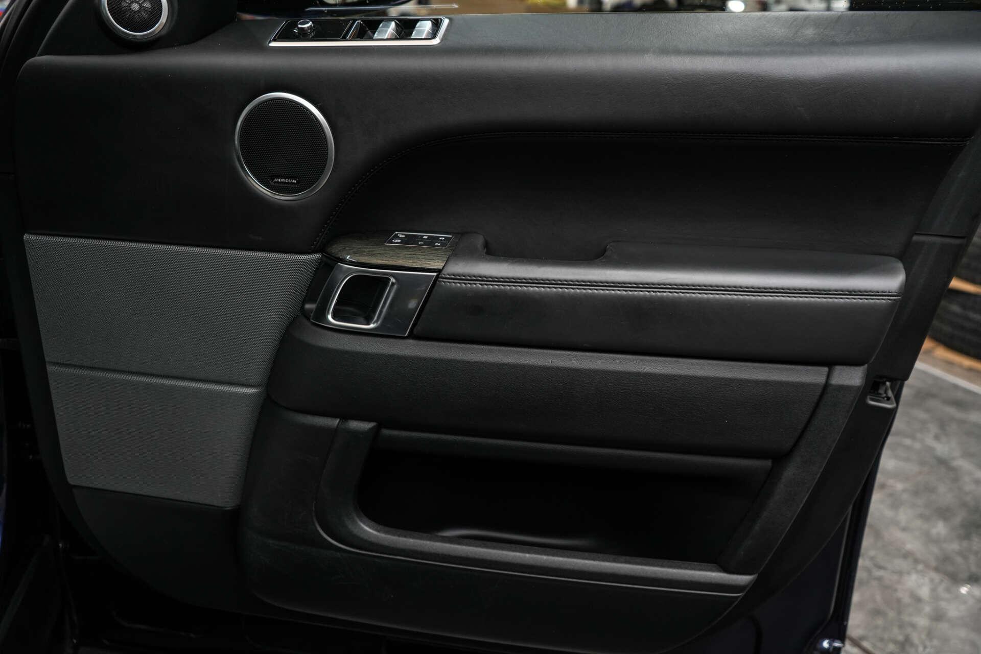 Land Rover Range Rover Sport view 18