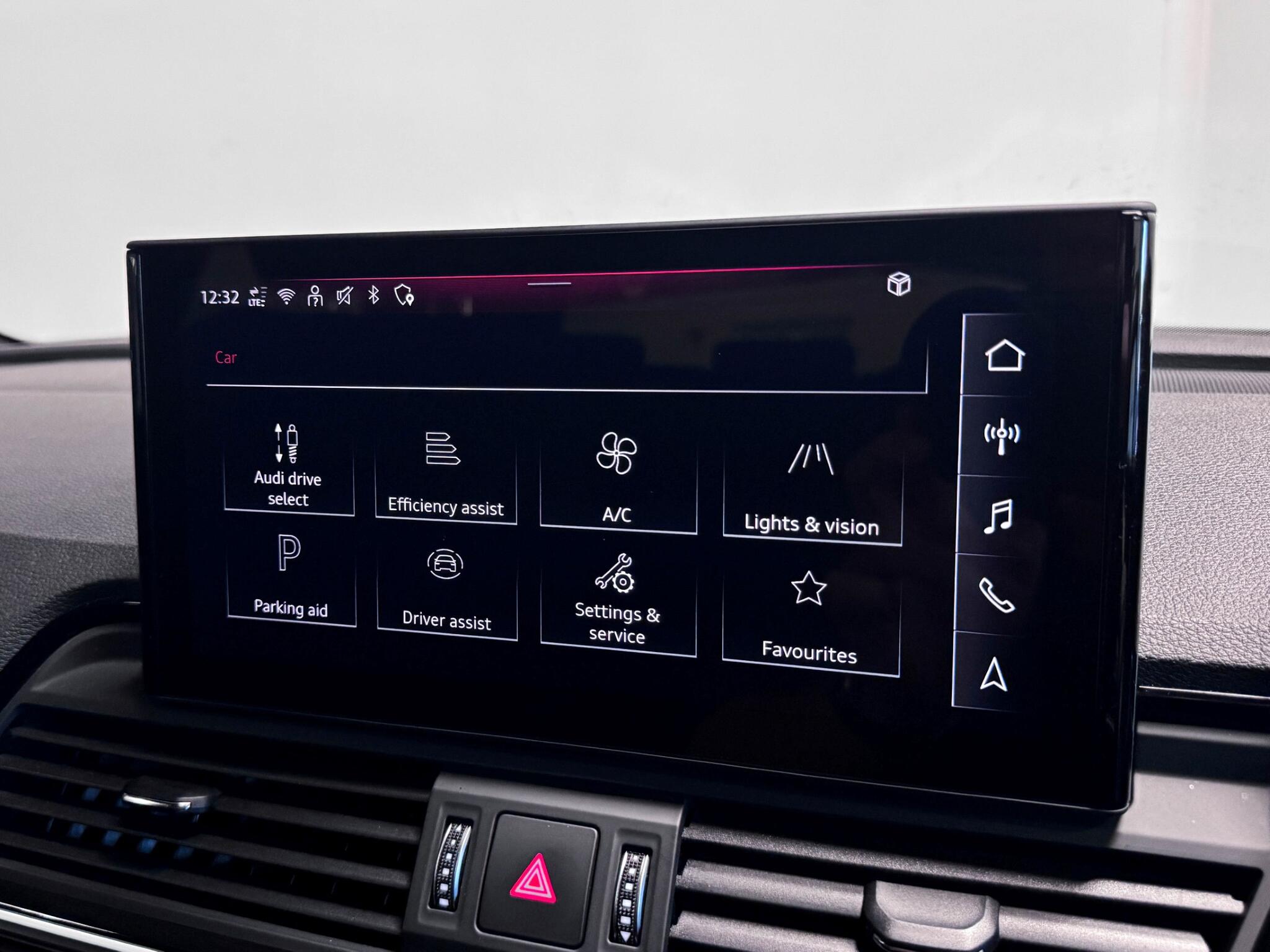 Audi Q5 view 50