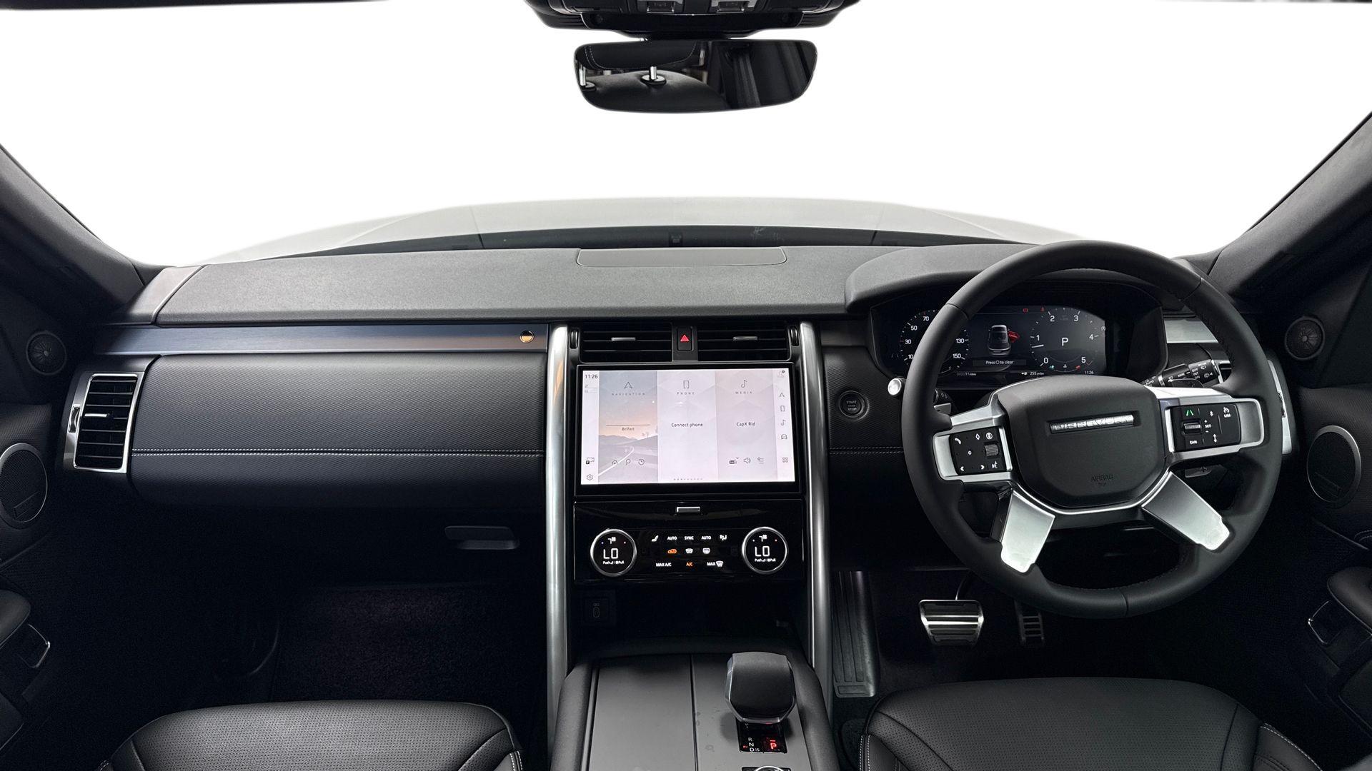 Land Rover Discovery view 9