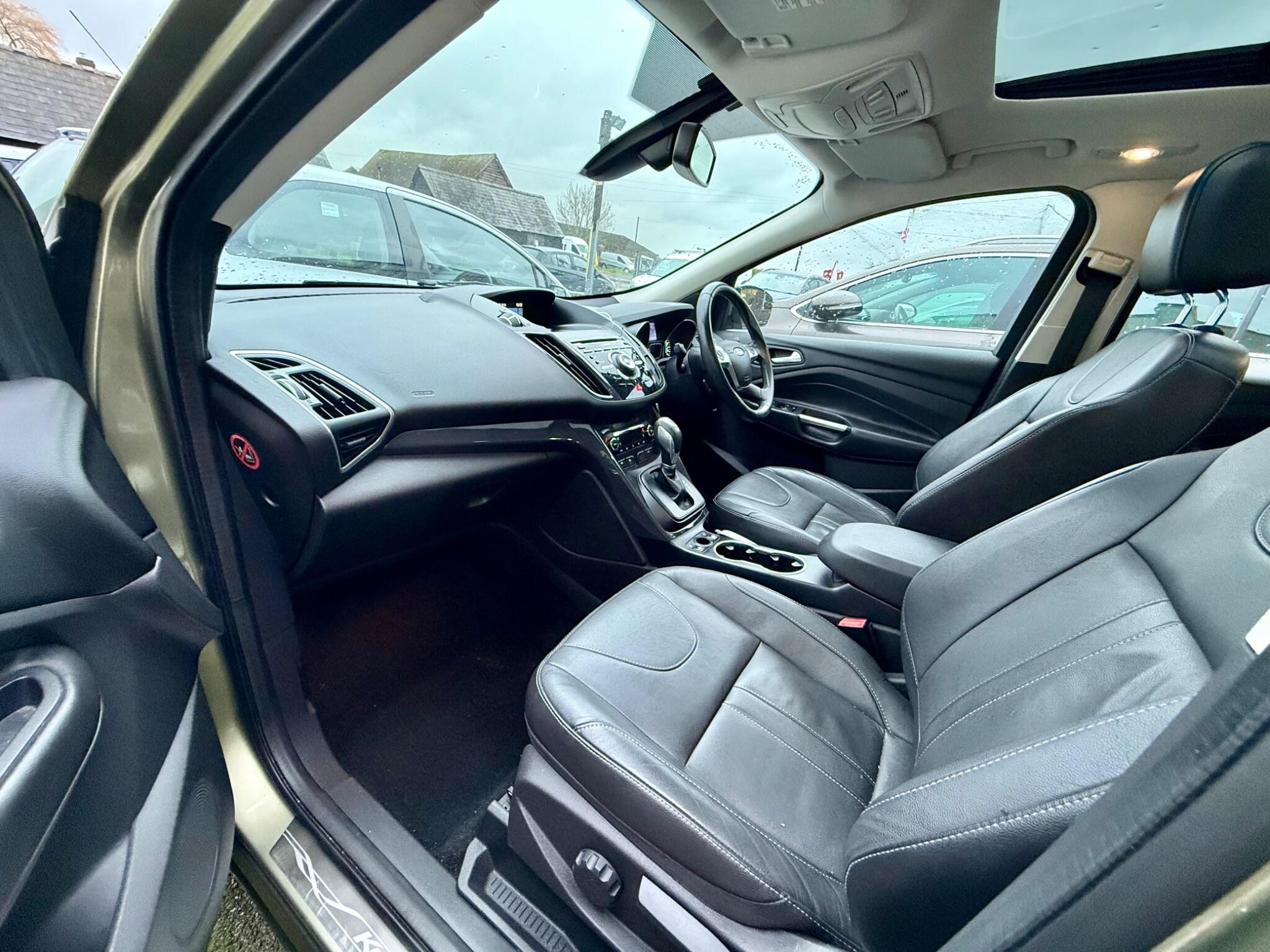 2013 Ford Kuga image 8