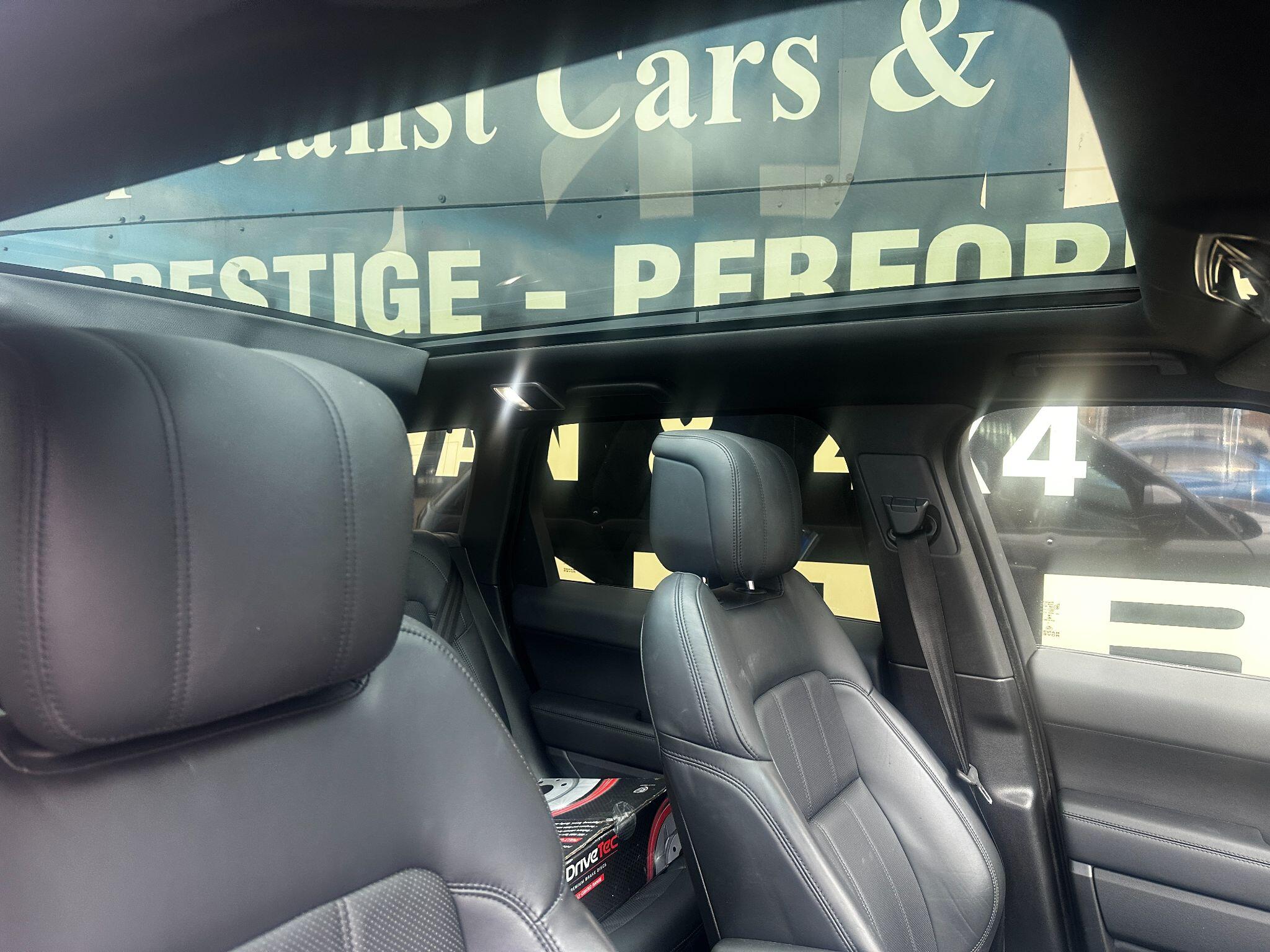 Land Rover Range Rover Sport view 3