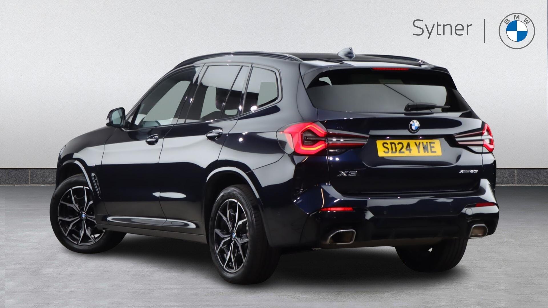BMW X3 view 2