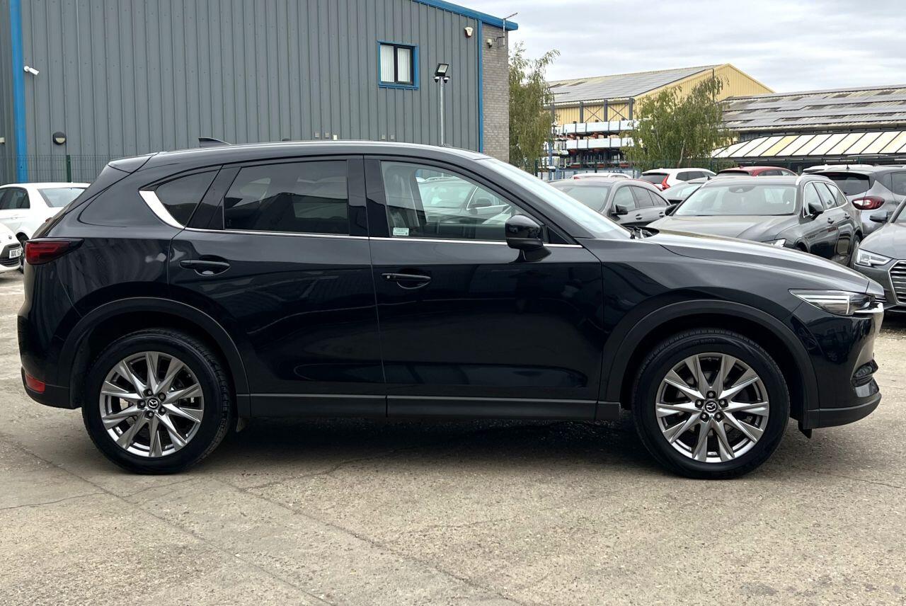 Mazda CX-5 view 8