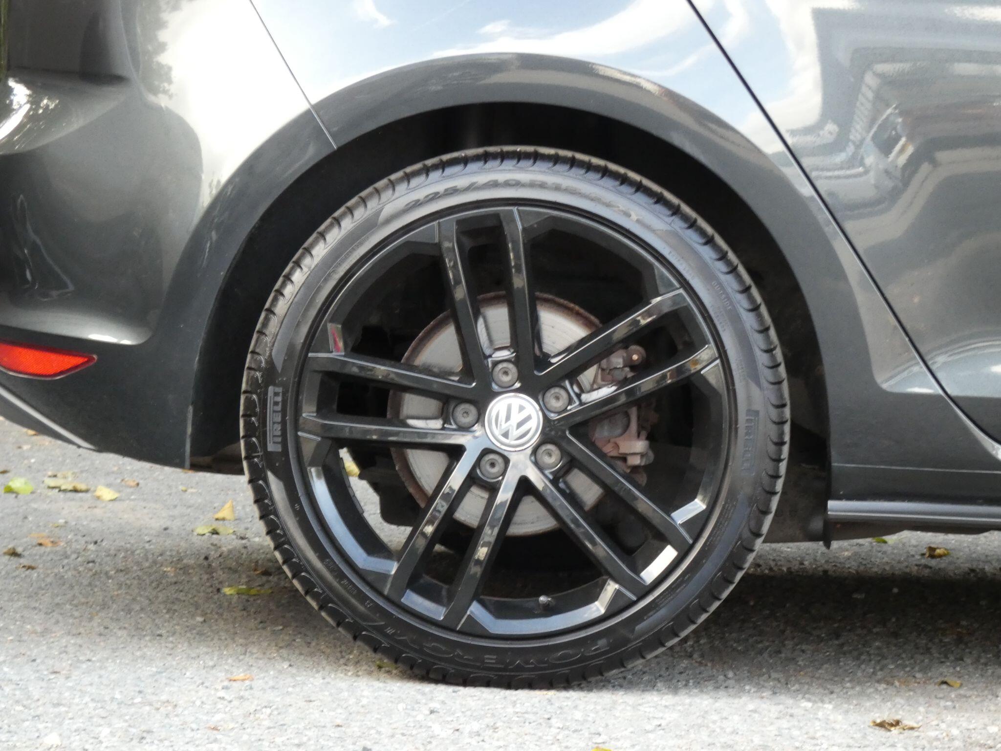 Volkswagen Golf view 36