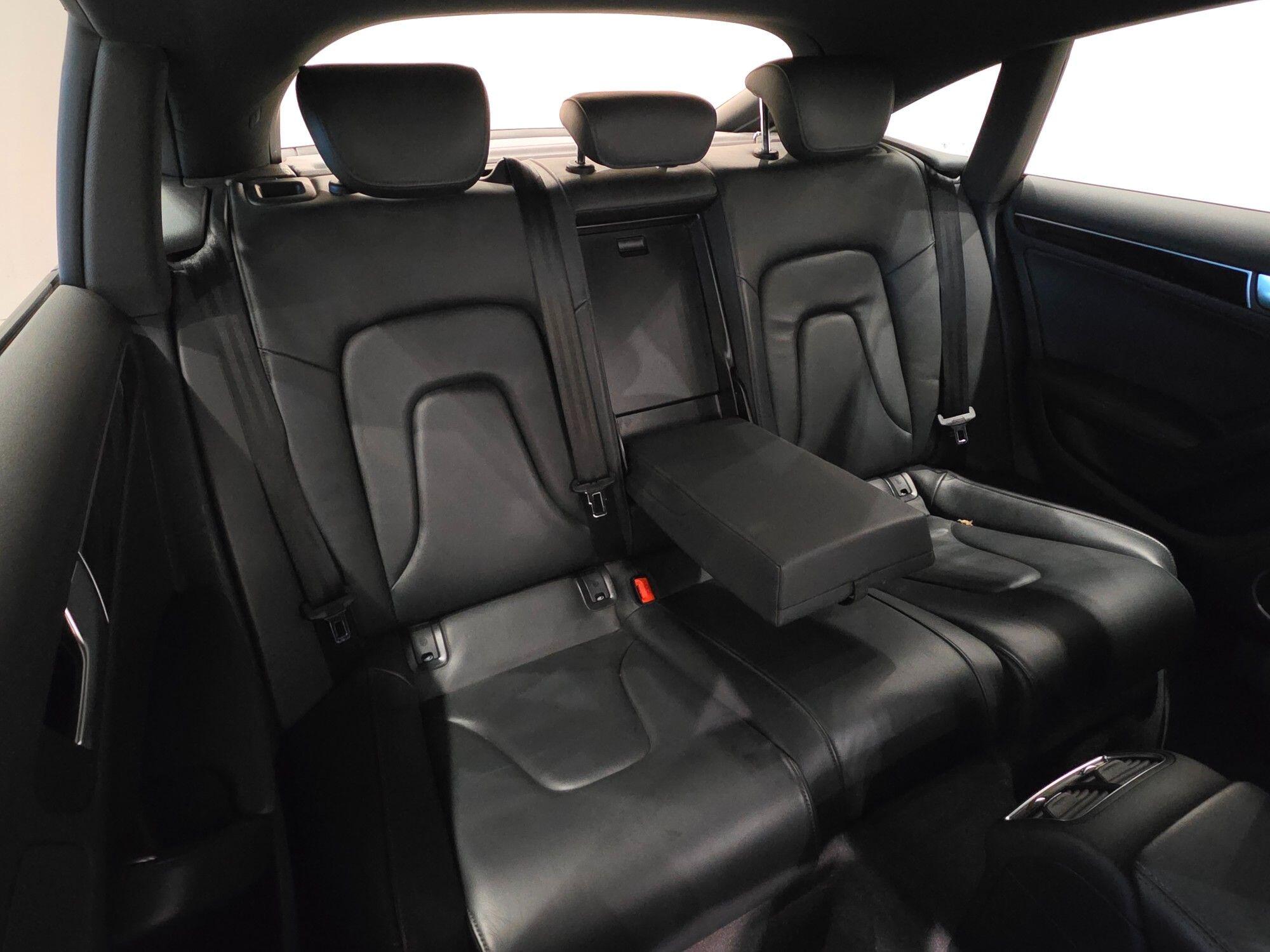 Audi A5 view 23