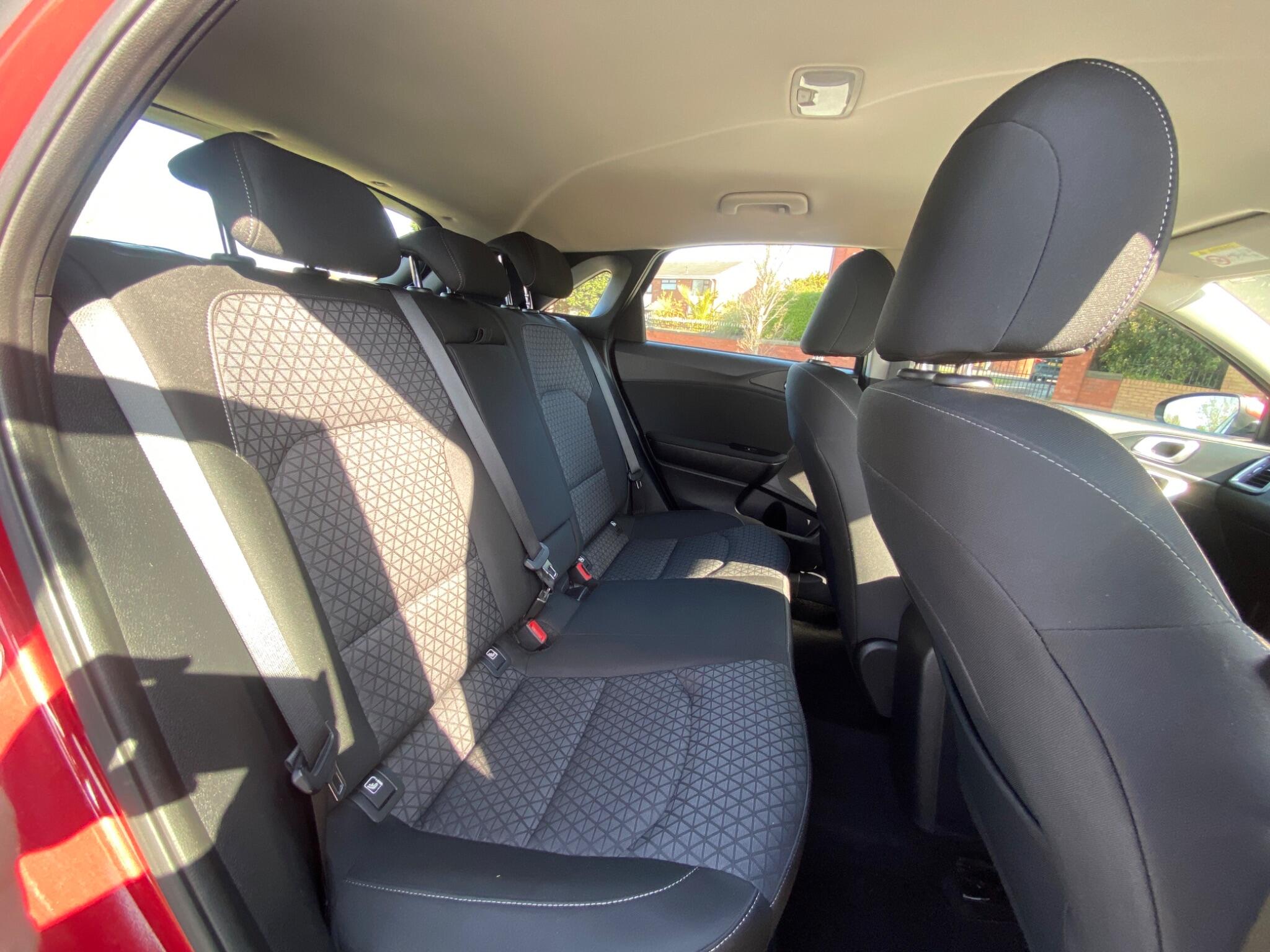Kia Ceed 1.6 CRDi MHEV 2 Euro 6 (s/s) 5dr