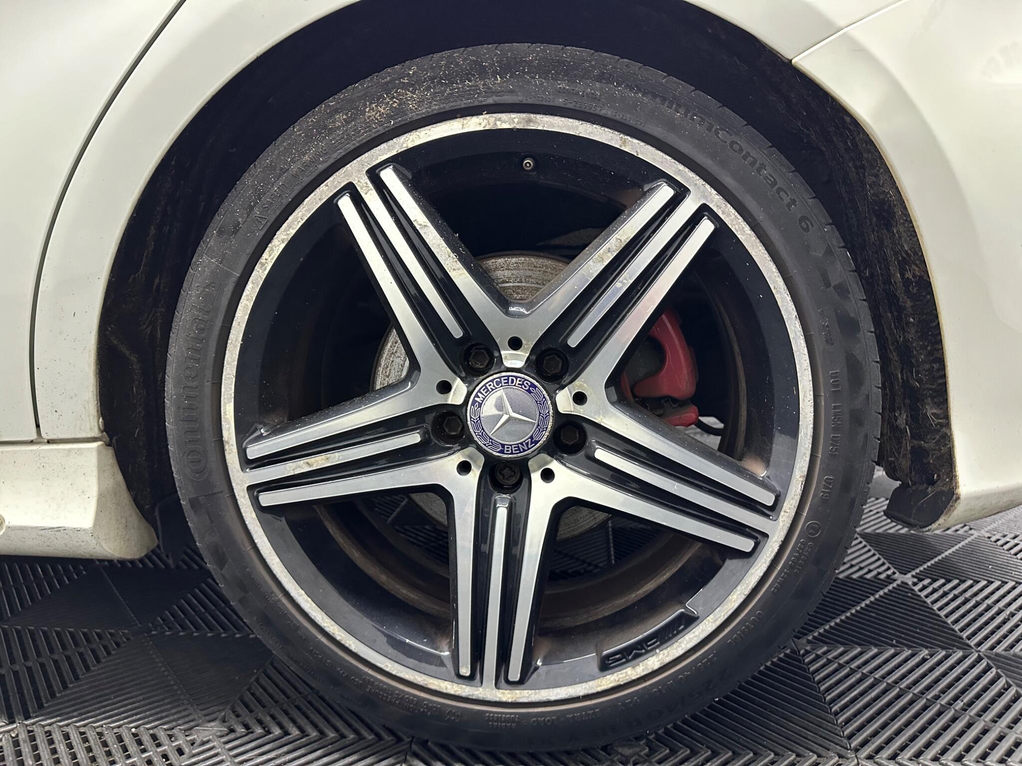 Mercedes-Benz A Class view 25