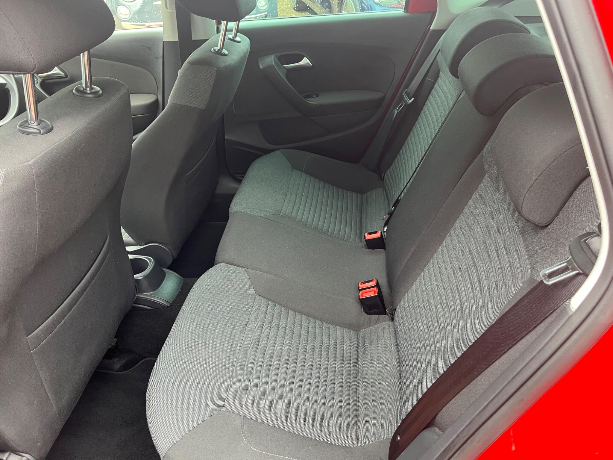 Volkswagen Polo view 13