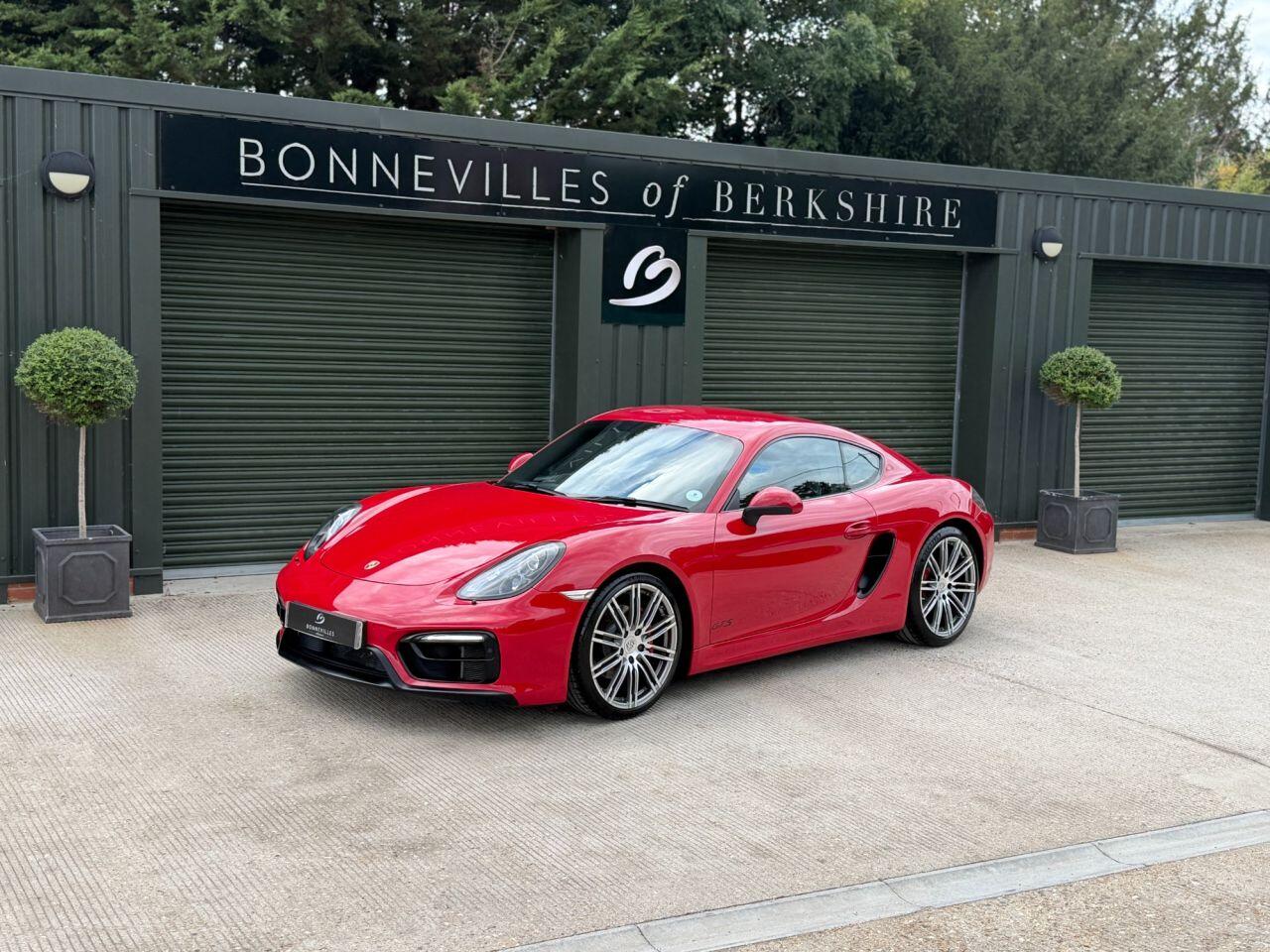 Porsche Cayman view 4
