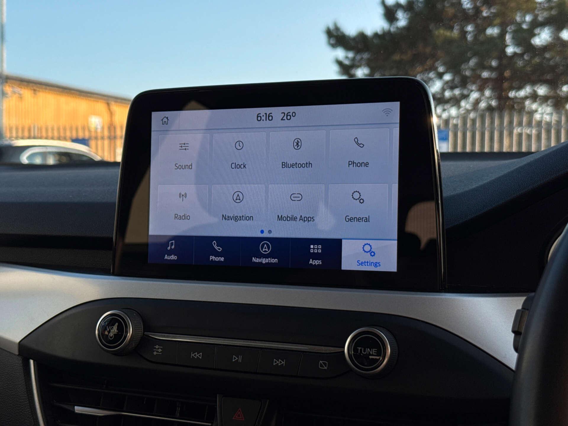 Ford Focus view 72