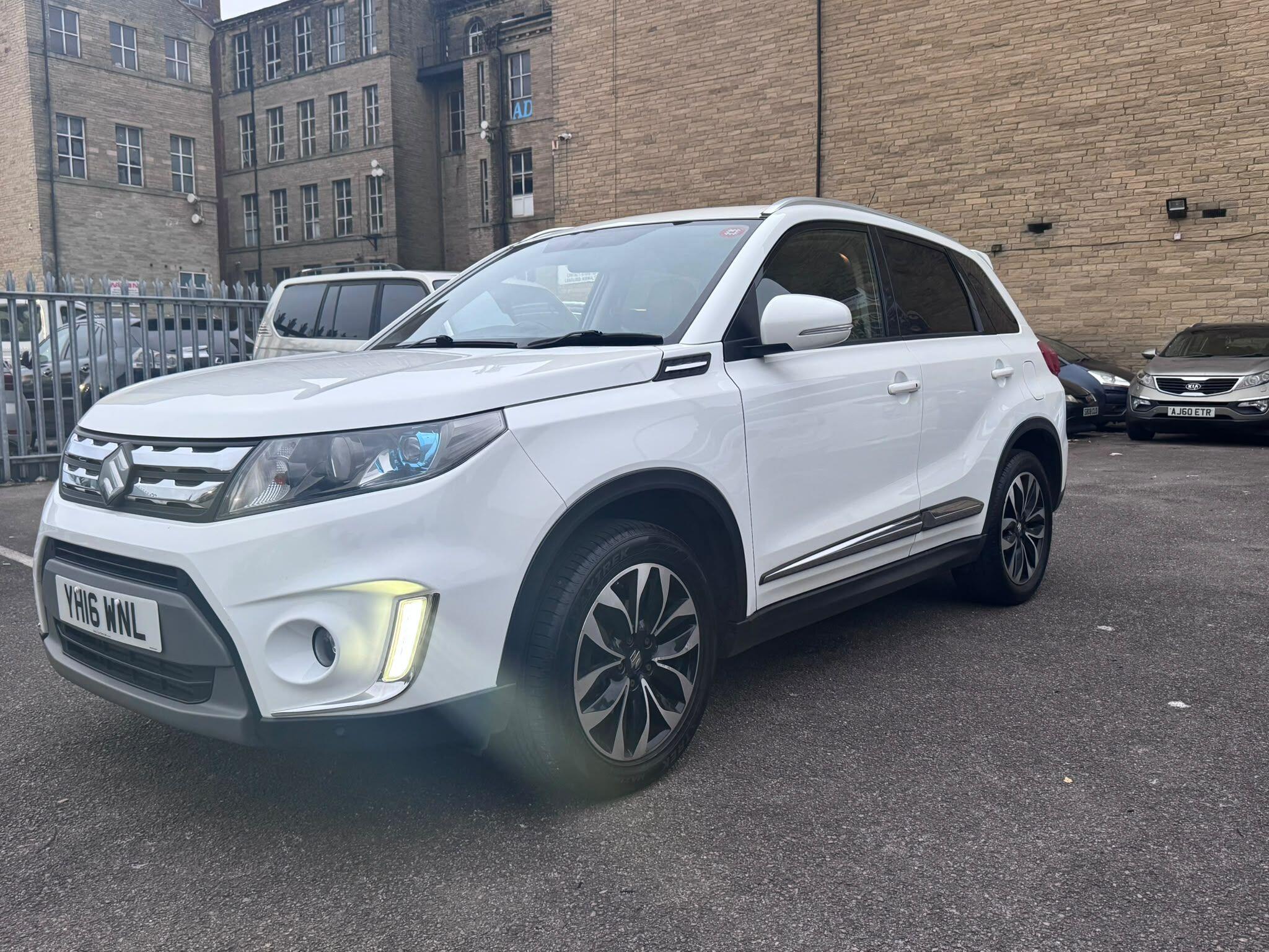 Suzuki Vitara view 9