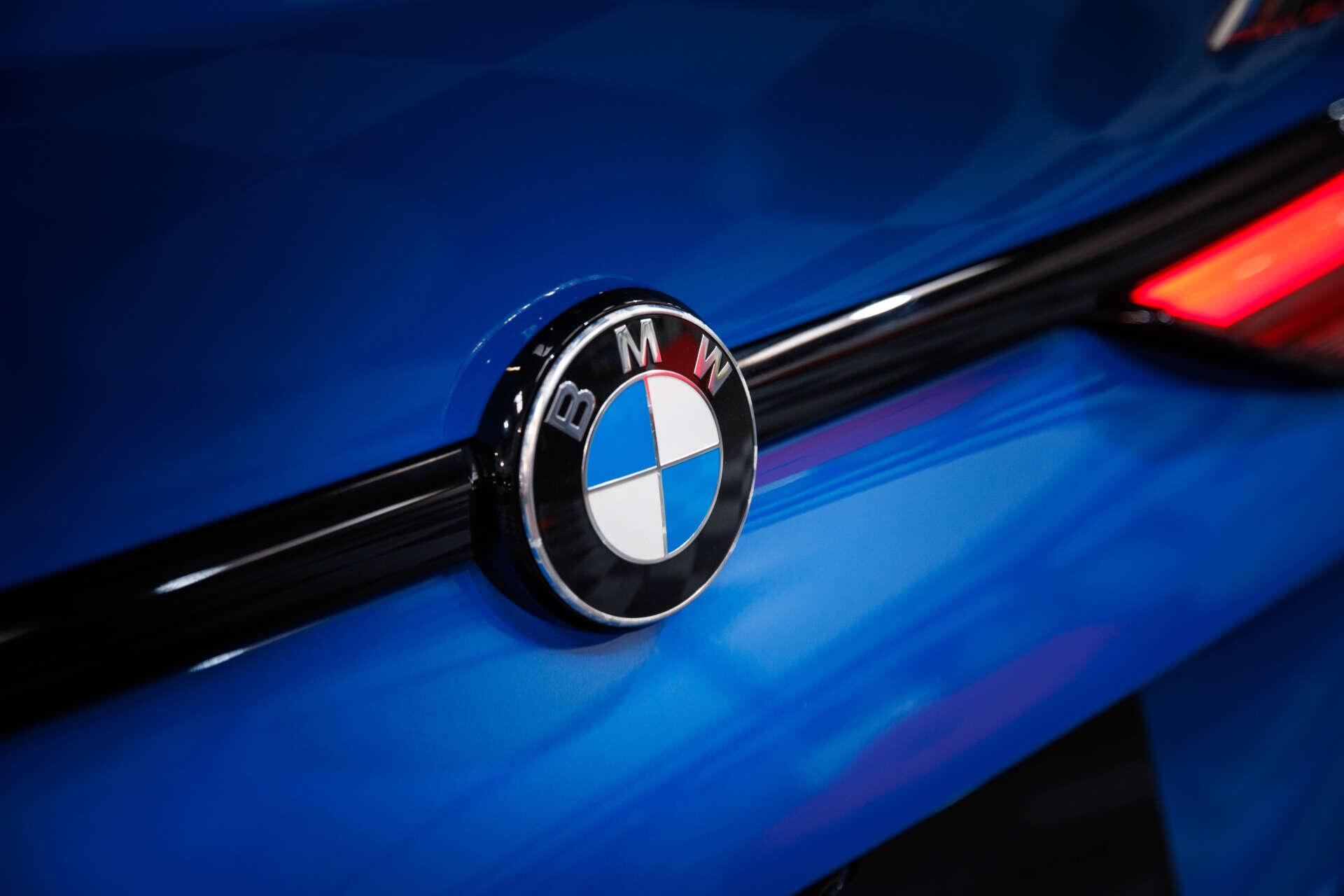 BMW 2 Series view 19