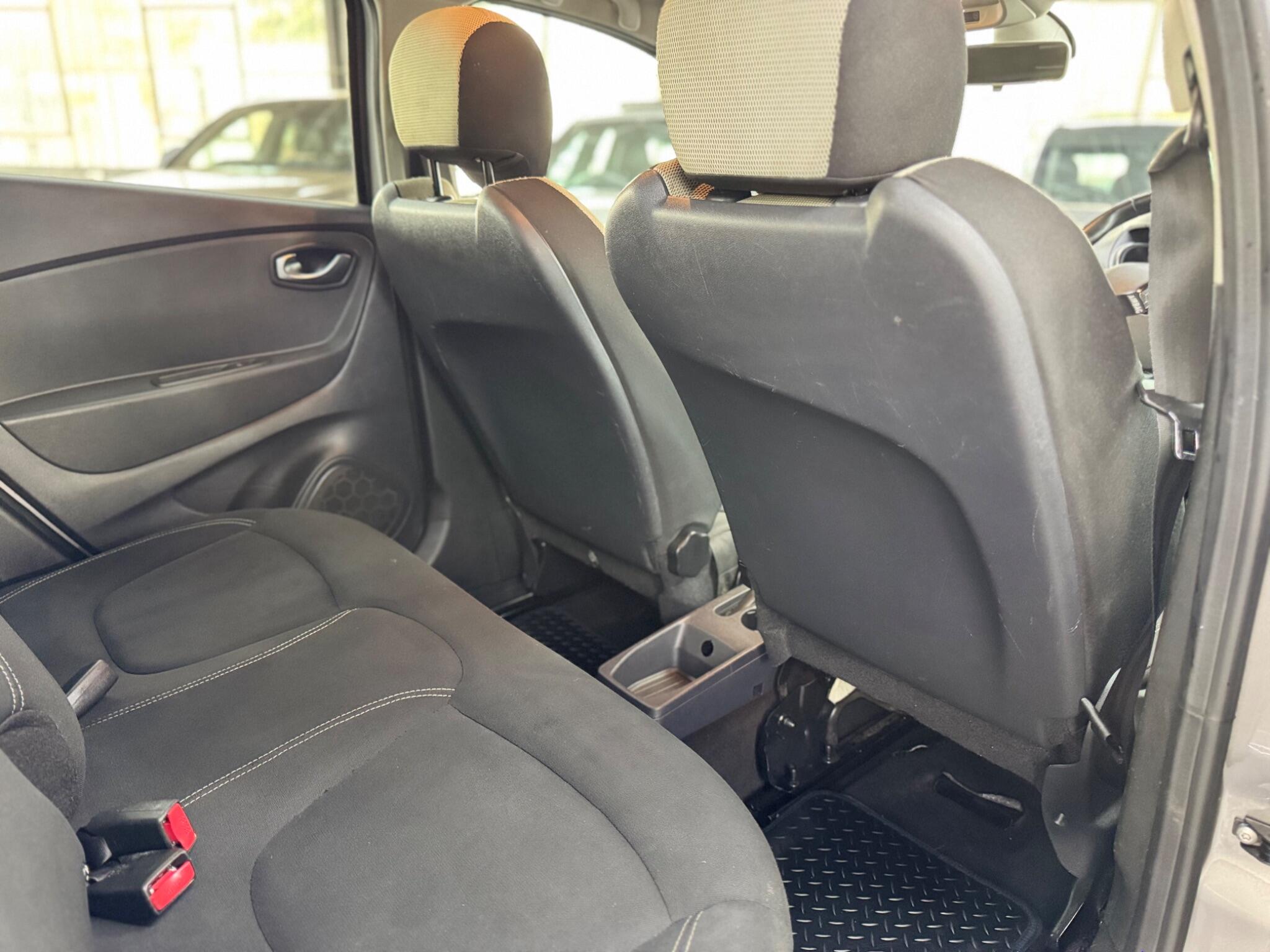 Renault Captur view 27