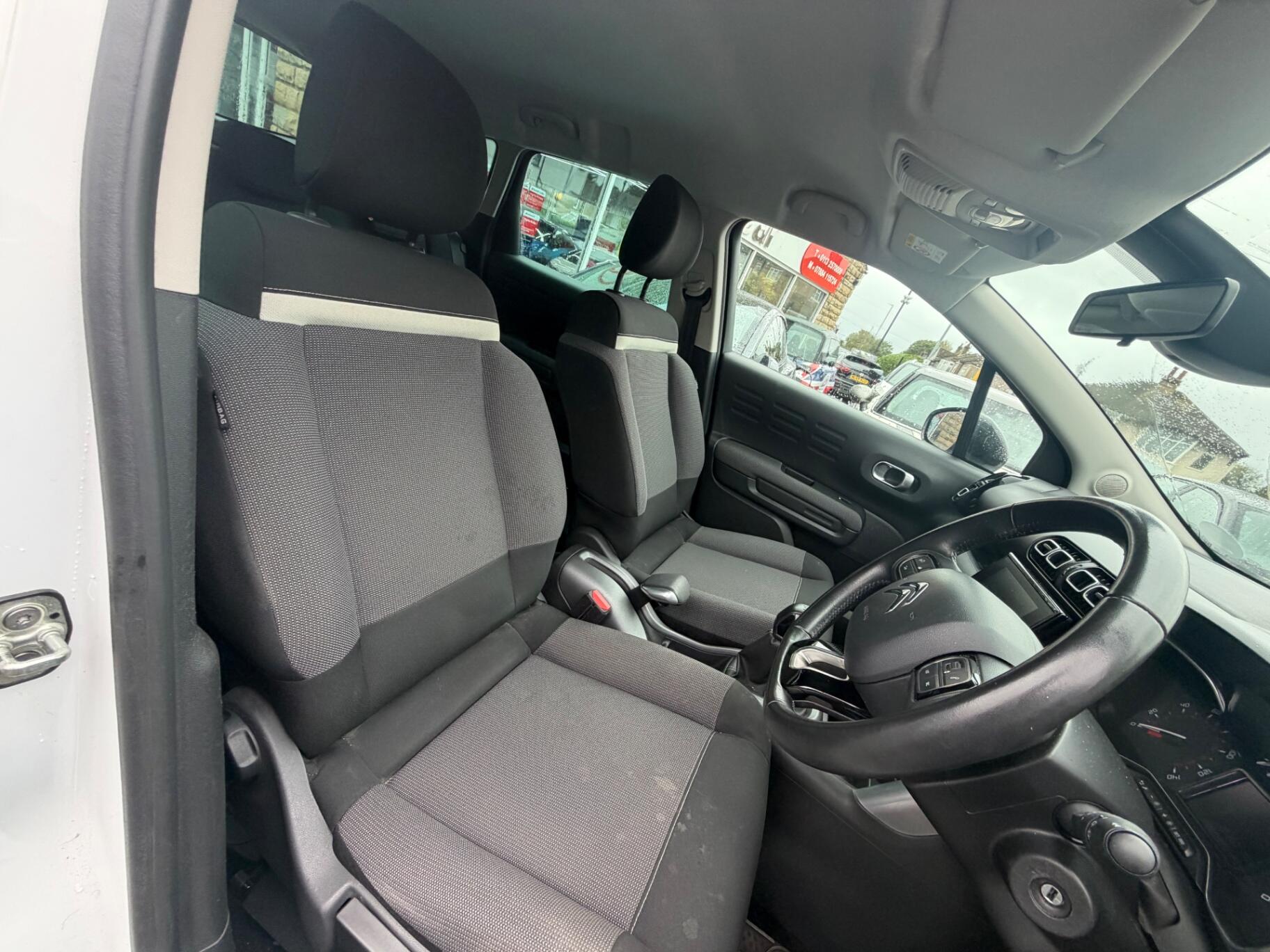 Citroen C3 Aircross view 13