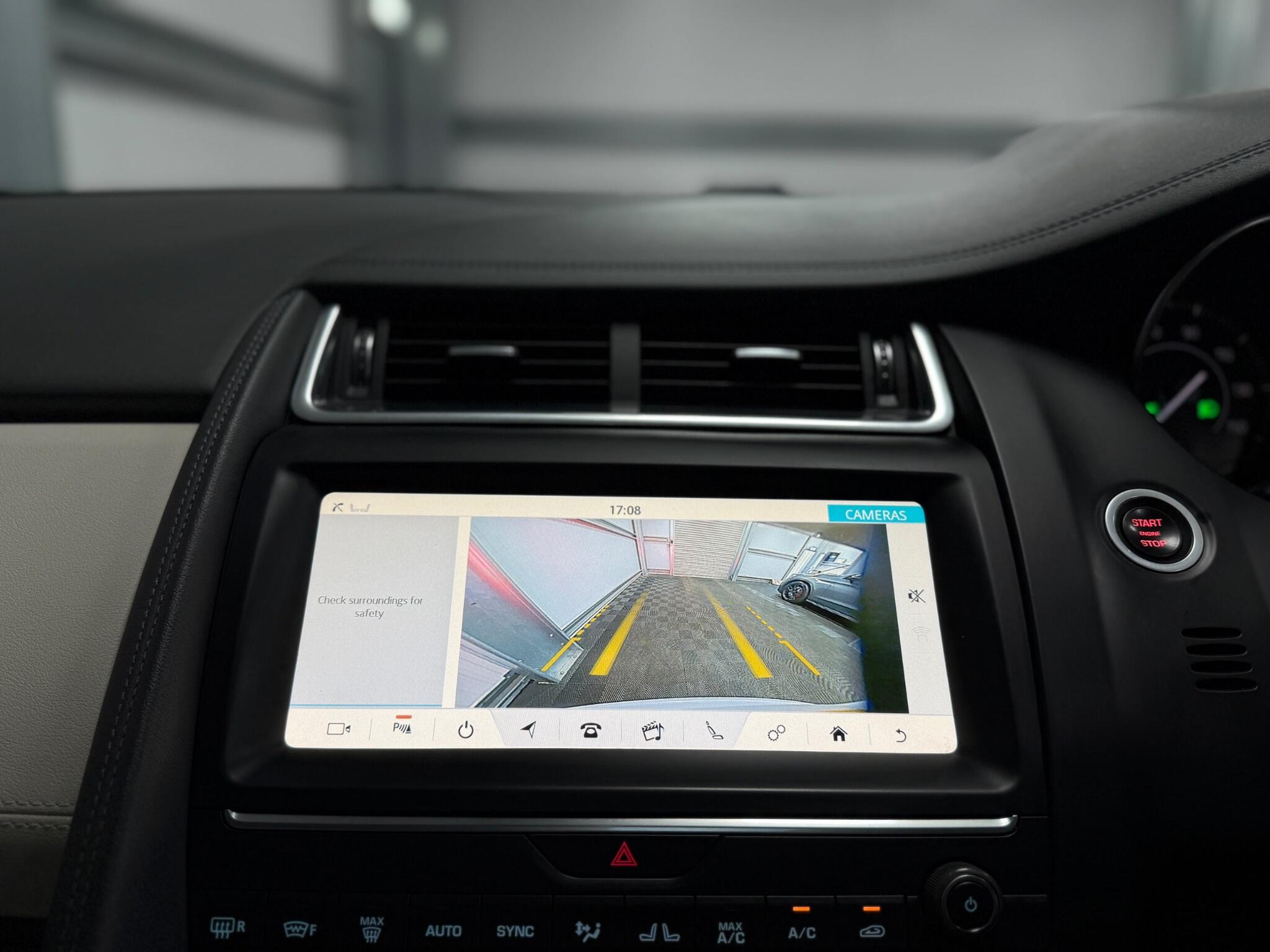 Jaguar E-Pace view 27