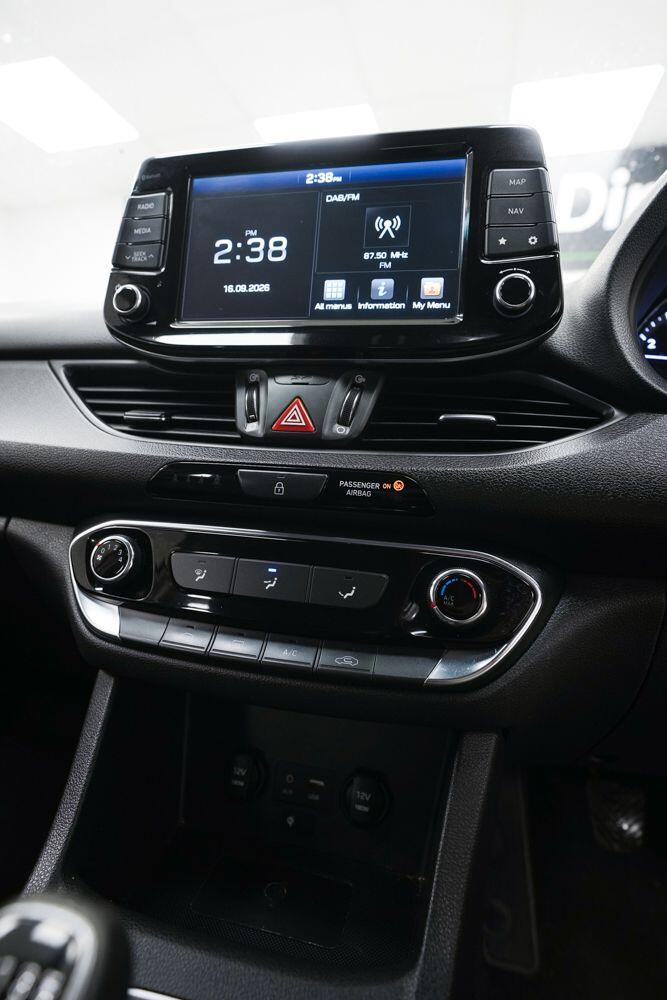 Hyundai I30 view 18
