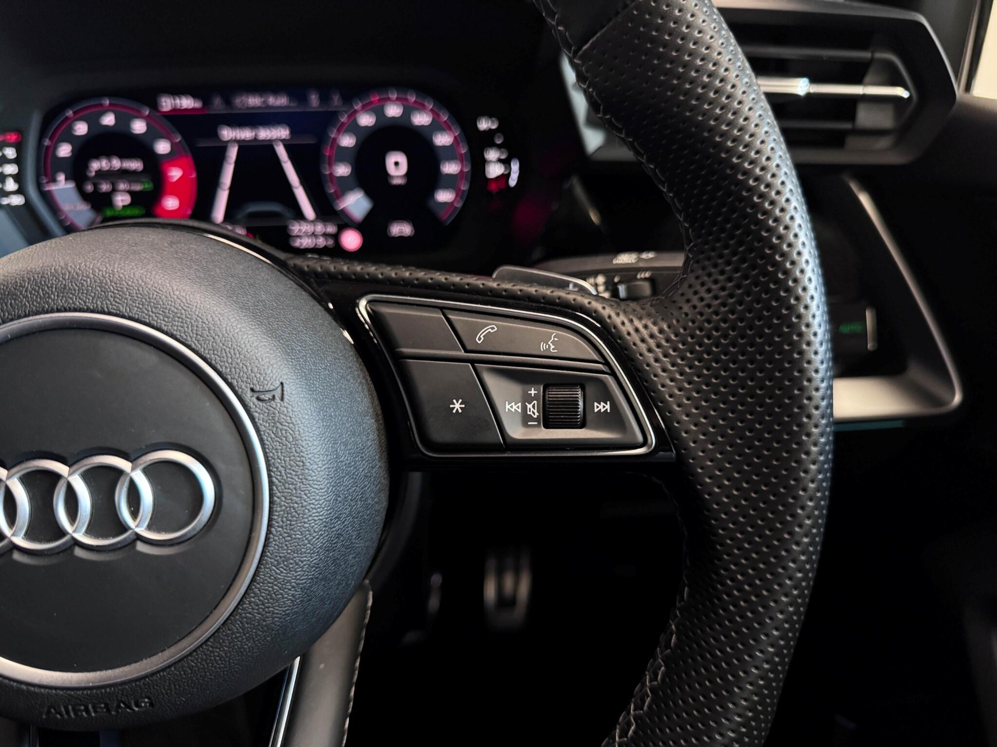 Audi S3 view 13
