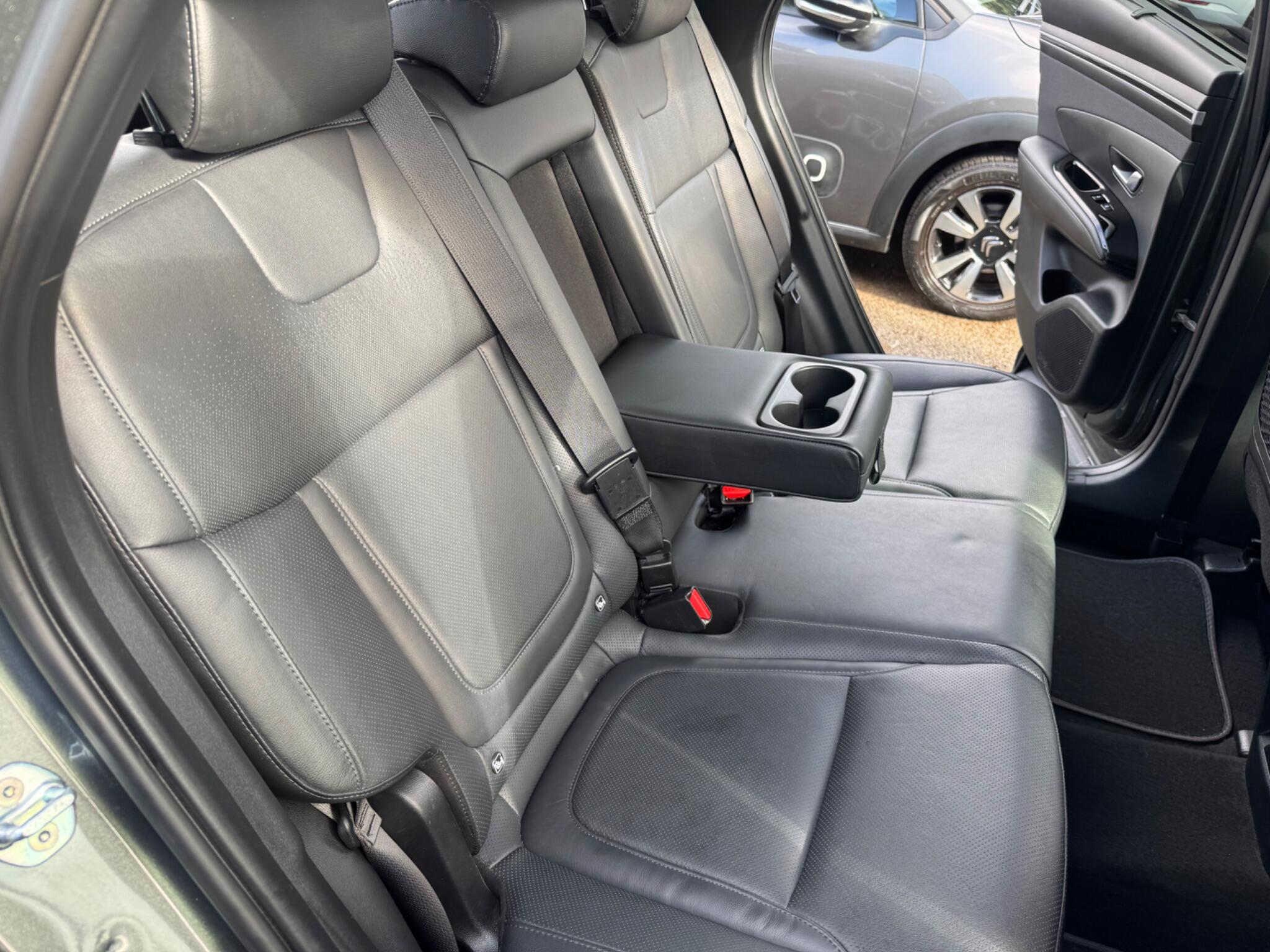 Hyundai Tucson view 48