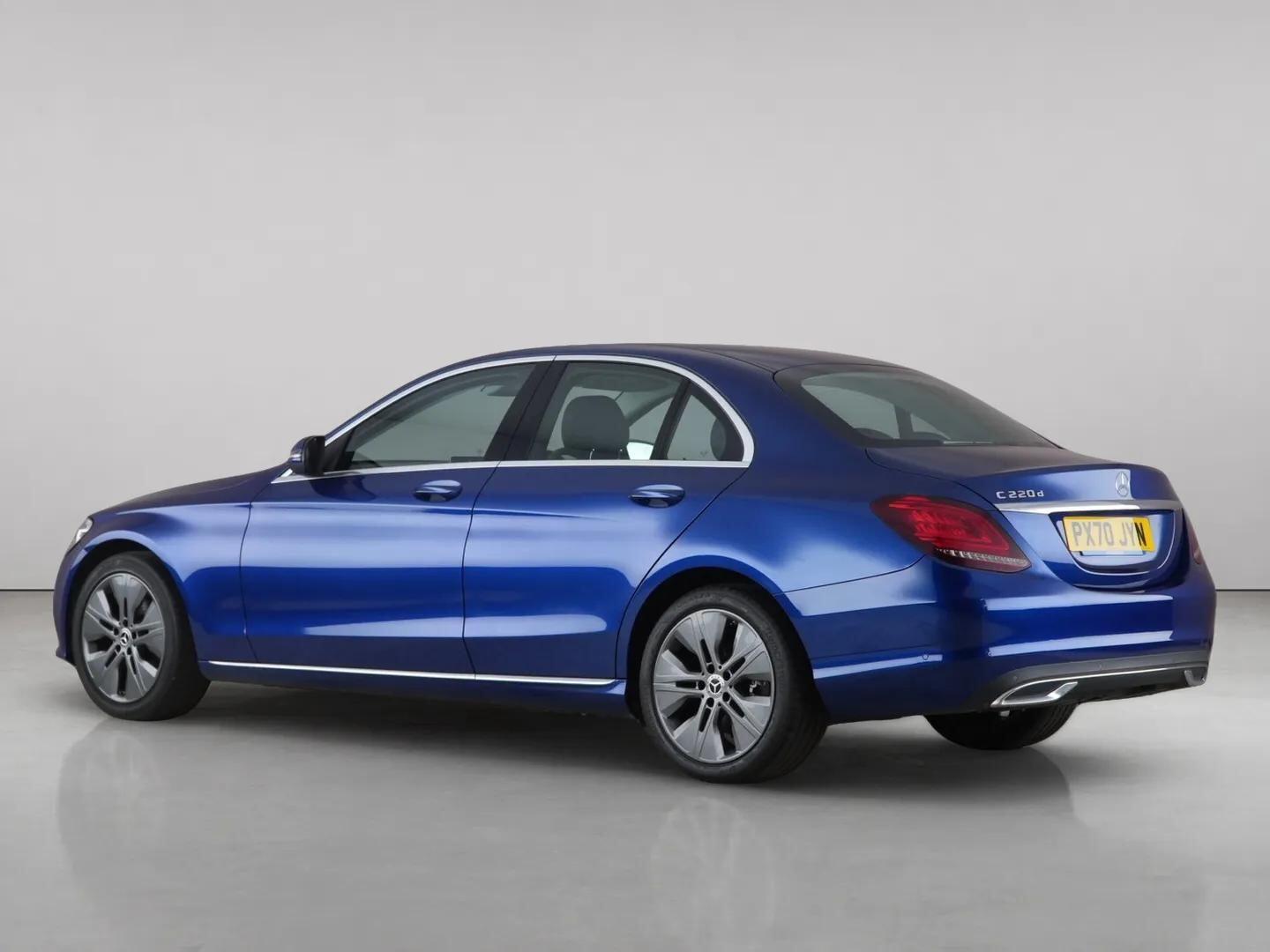 Mercedes-Benz C-Class view 8