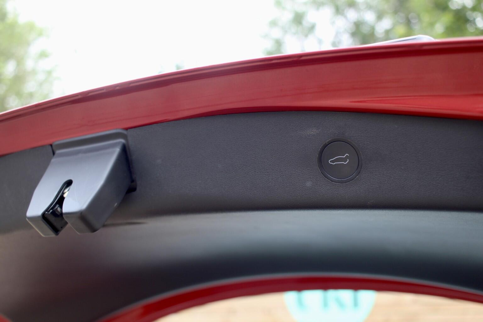 Tesla Model 3 view 36