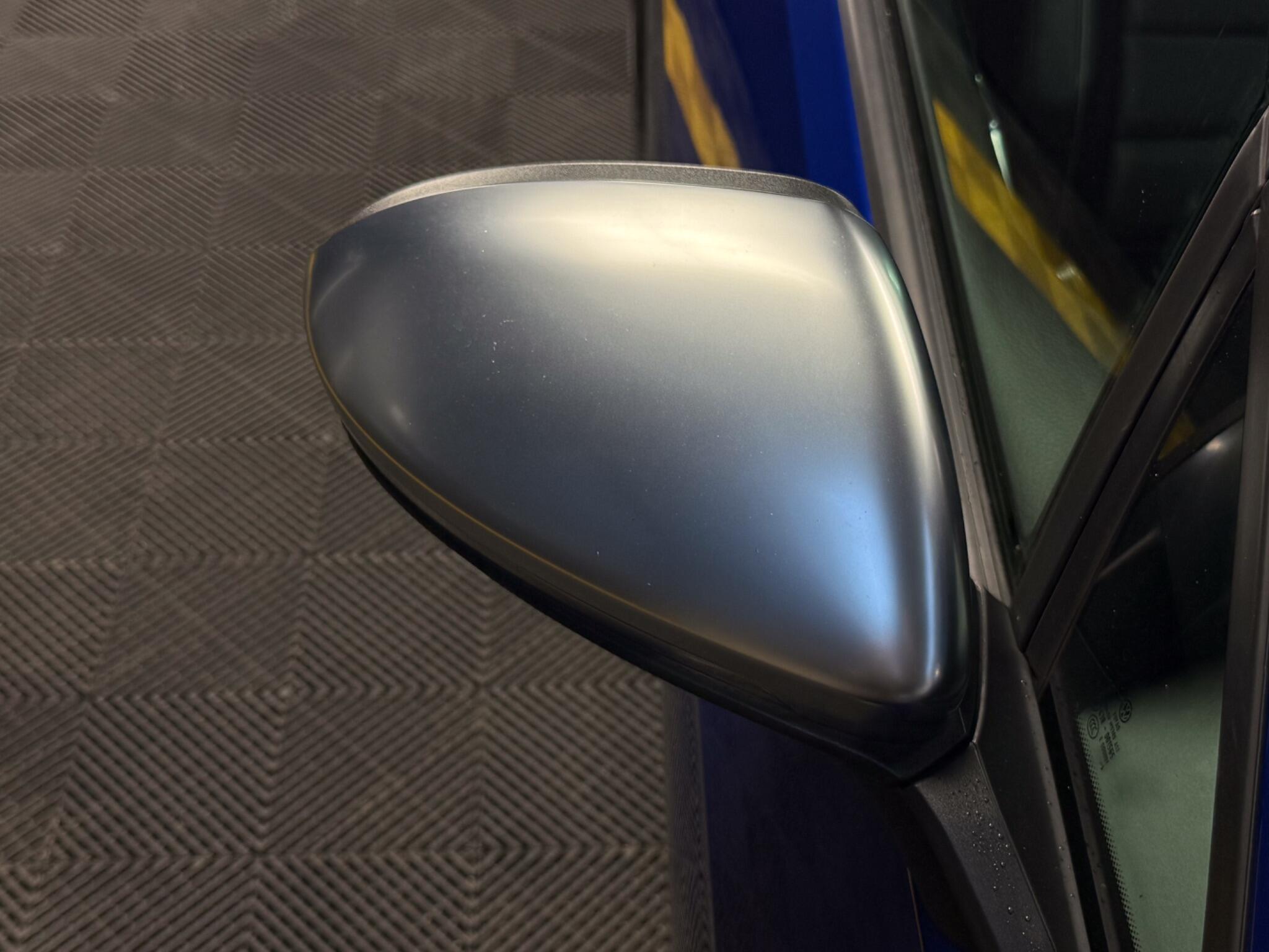 Volkswagen Golf view 12