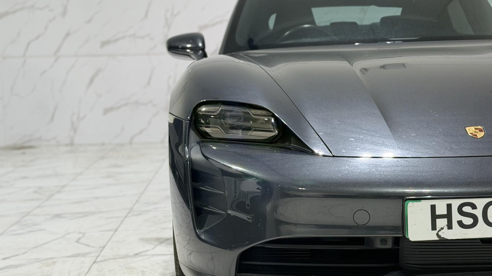 Porsche Taycan view 26