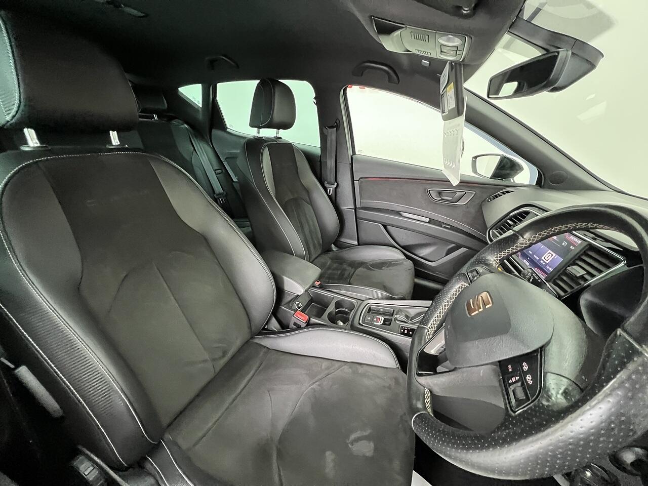Seat Leon view 16