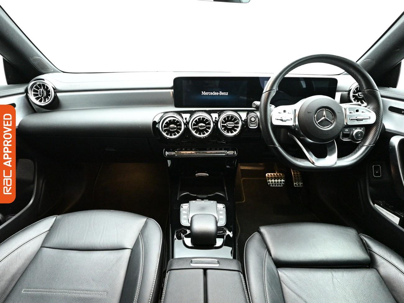 Mercedes-Benz Cla view 2