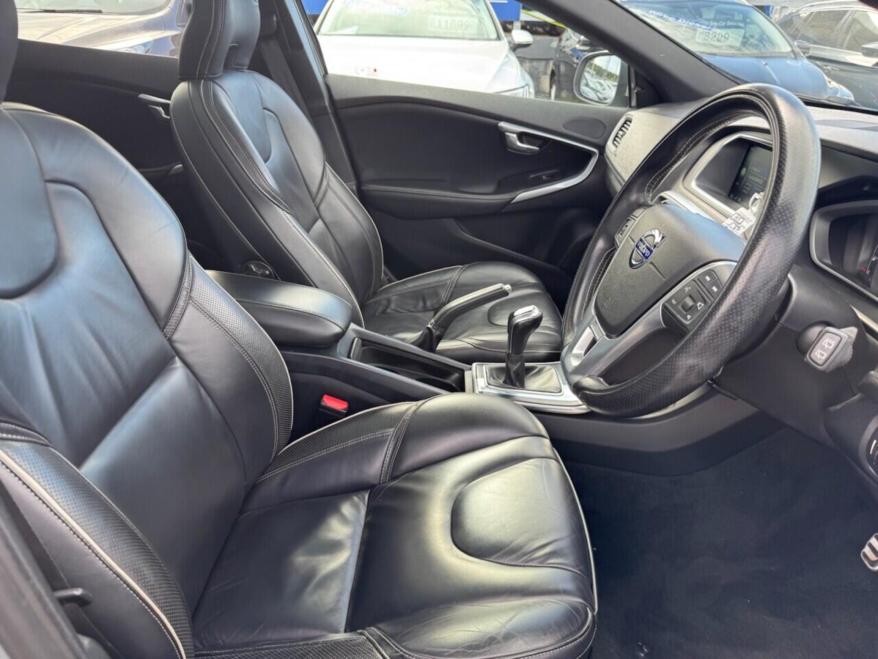 Volvo V40 view 67