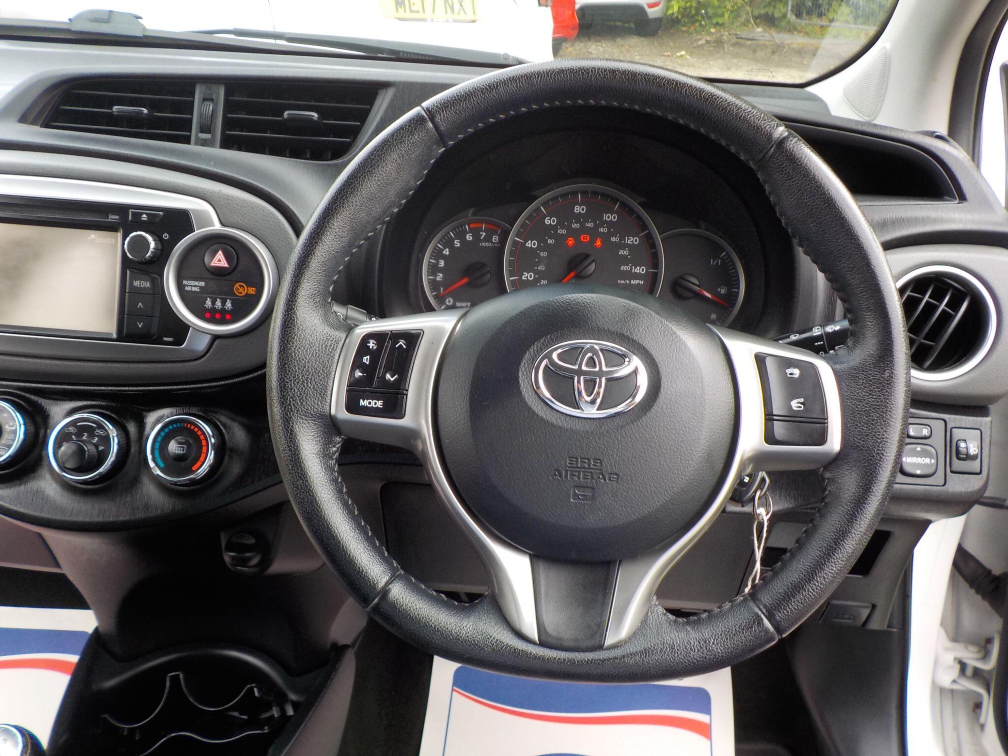 Toyota Yaris 1.33 Dual VVT-i TR Euro 5 5dr