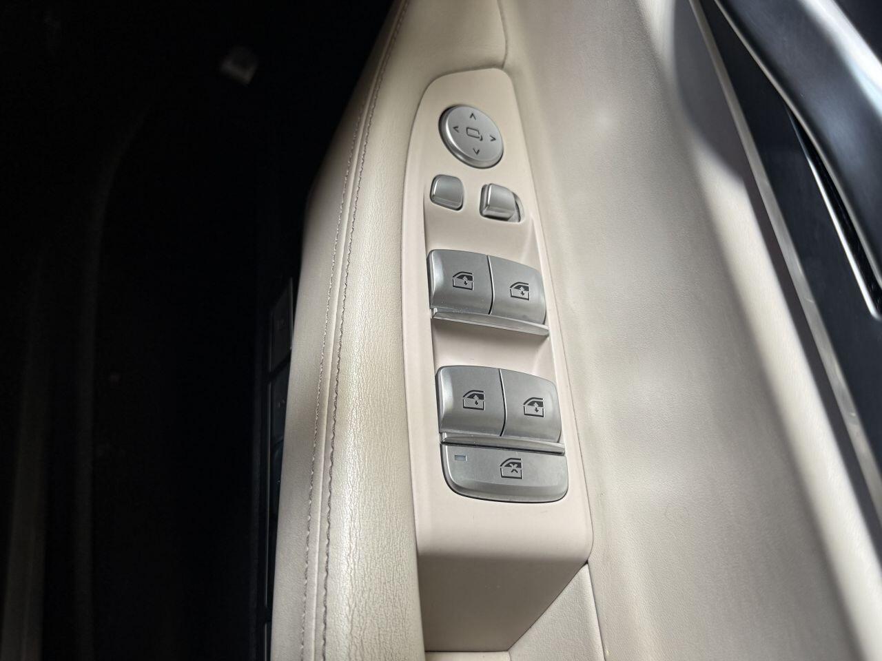 BMW 7 Series view 46