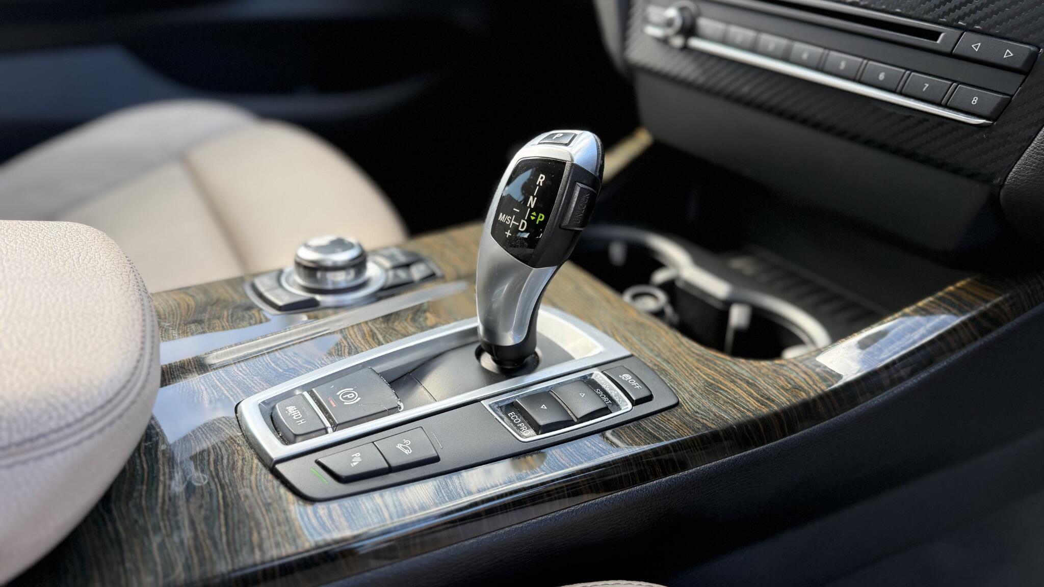 BMW X3 view 26