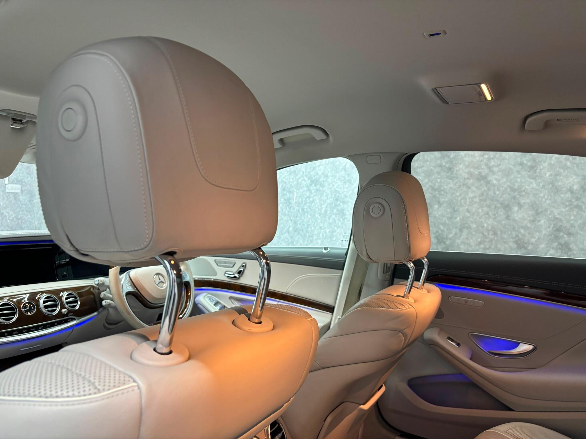 Mercedes-Benz S Class view 36
