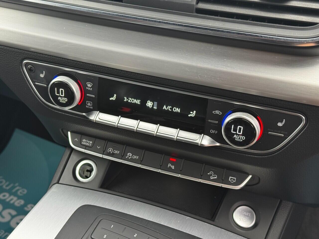 Audi Q5 view 42