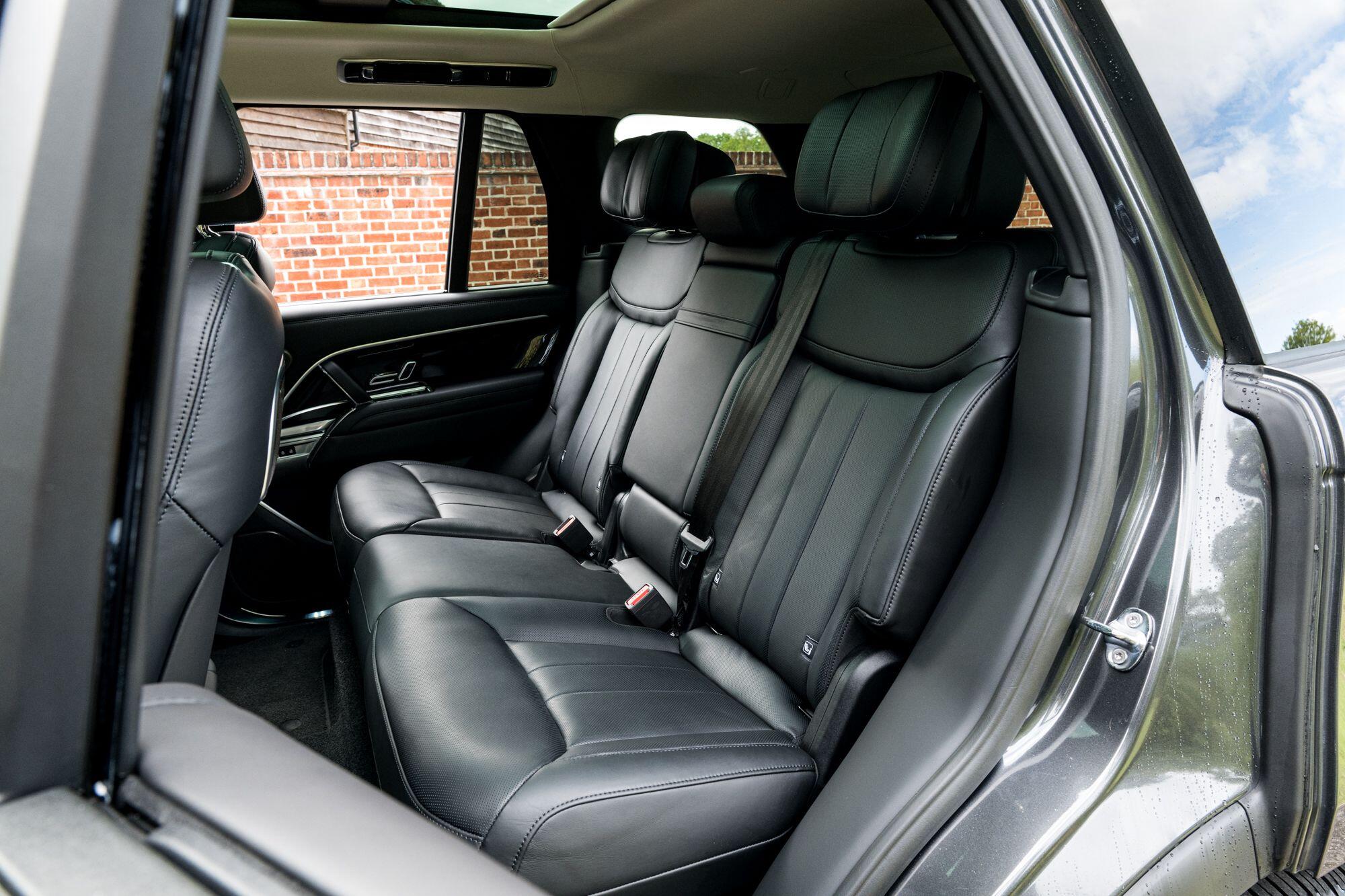 Land Rover Range Rover view 31