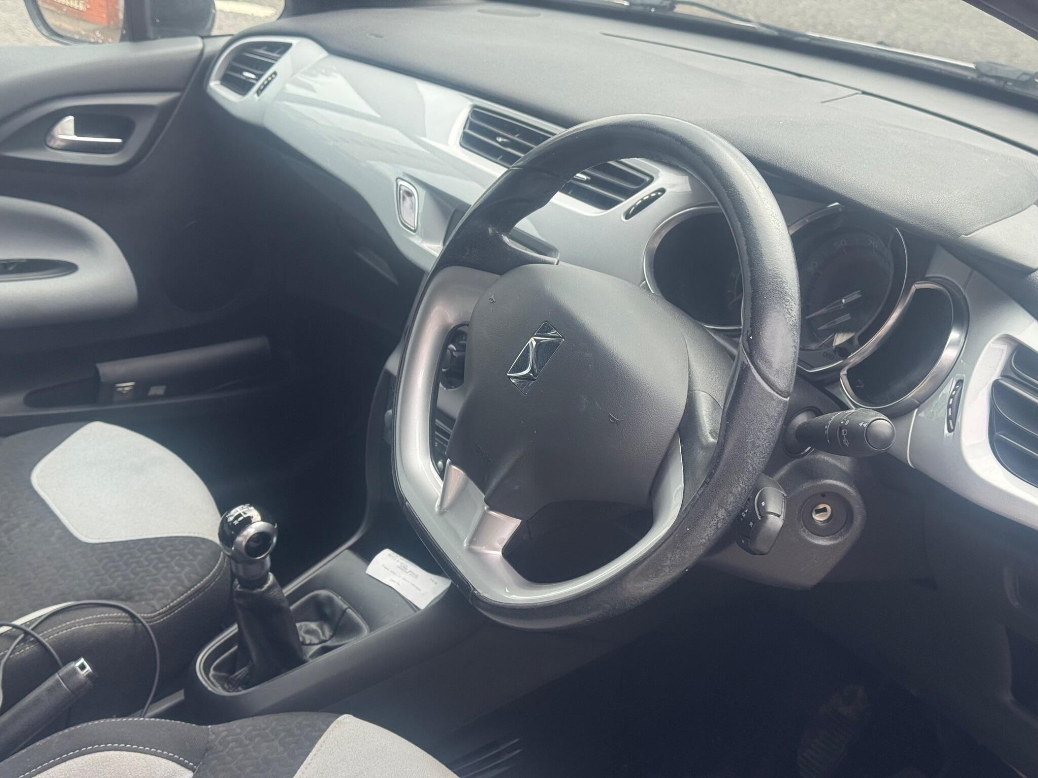 Citroen DS3 view 20