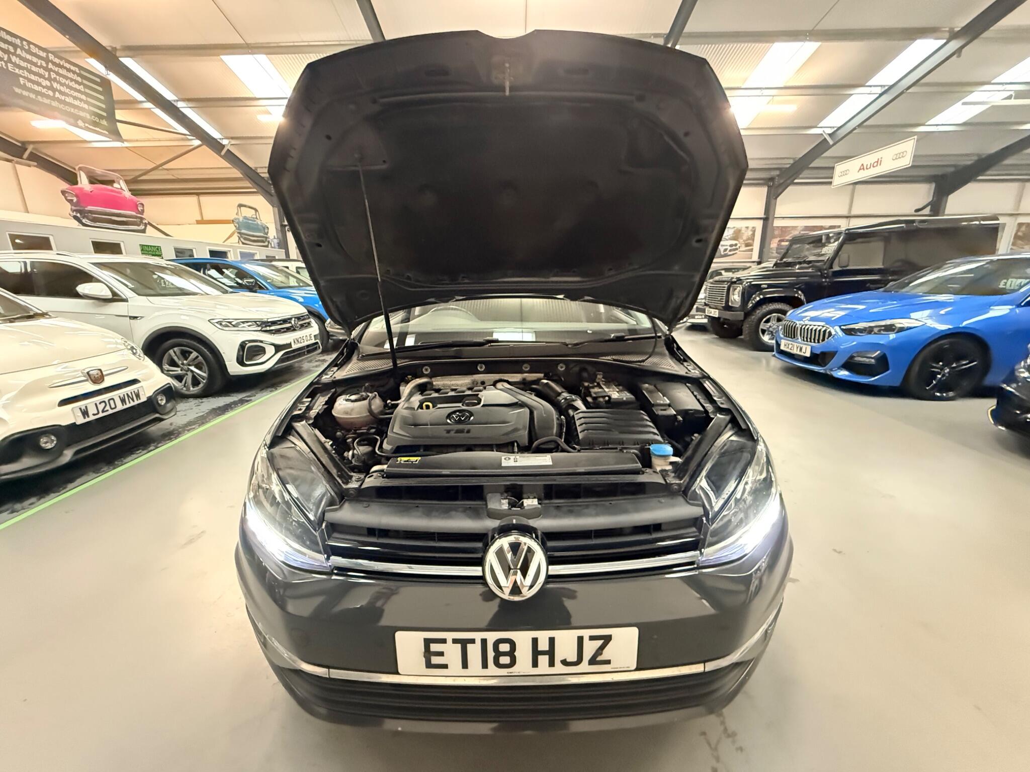 Volkswagen Golf view 36