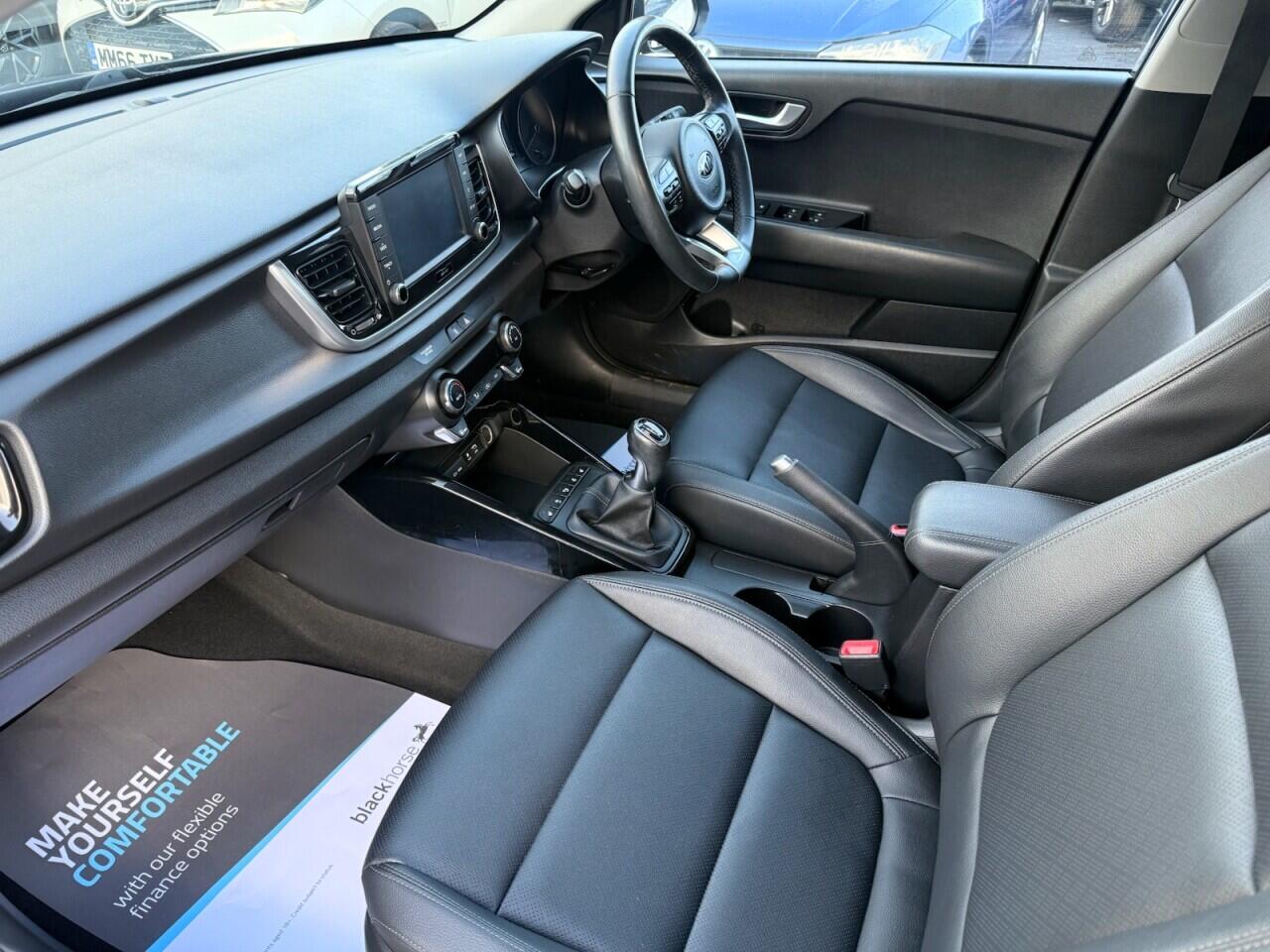 Kia Rio view 17