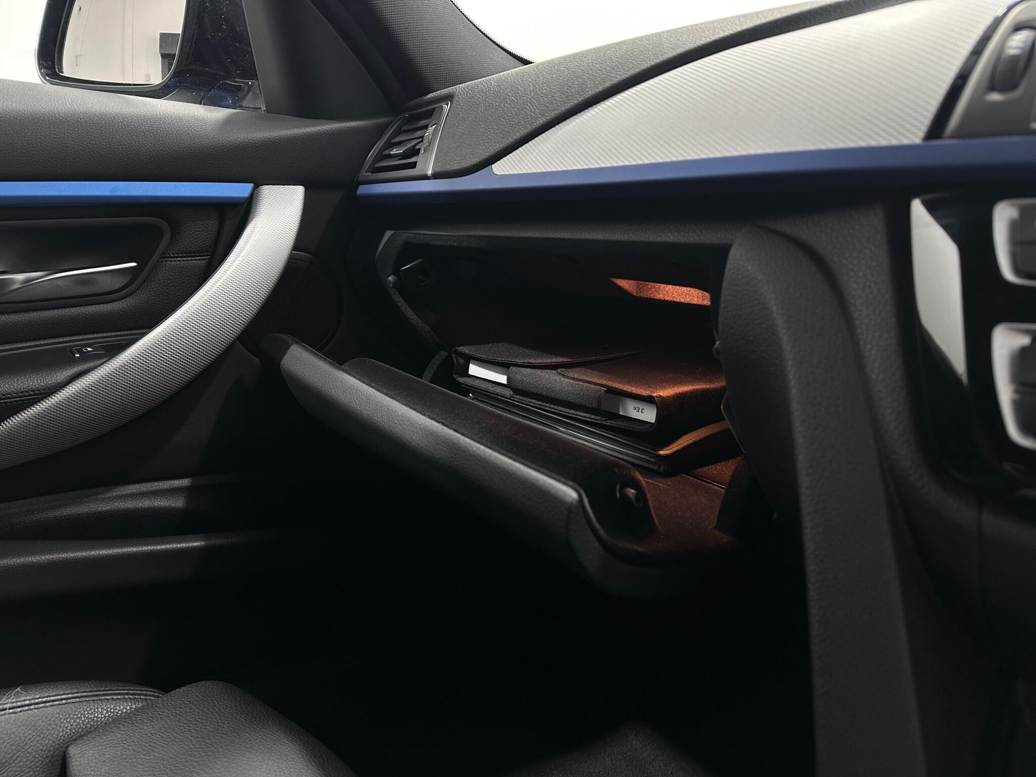 BMW 3 Series view 27