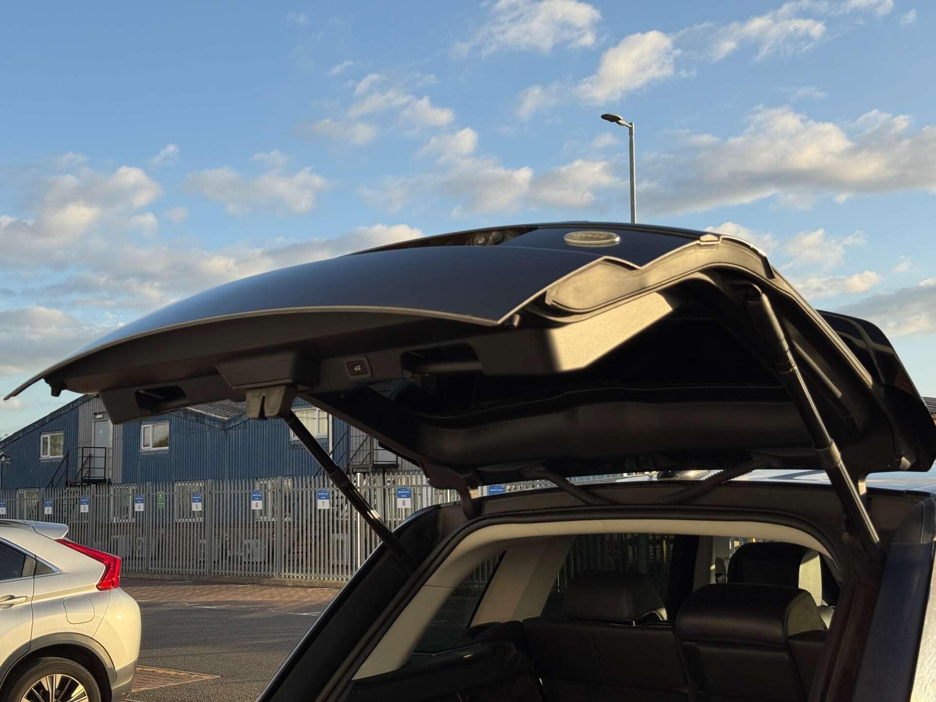 Land Rover Range Rover Sport view 21