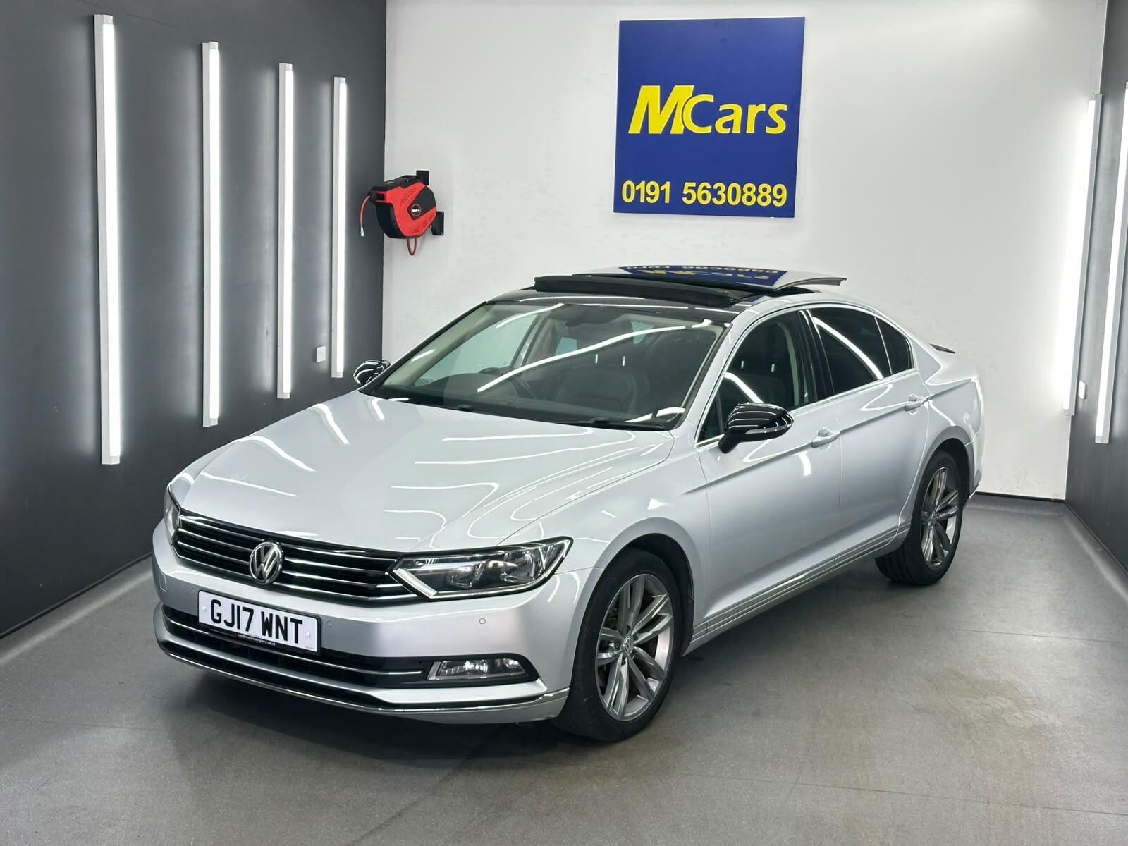 Volkswagen Passat view 5