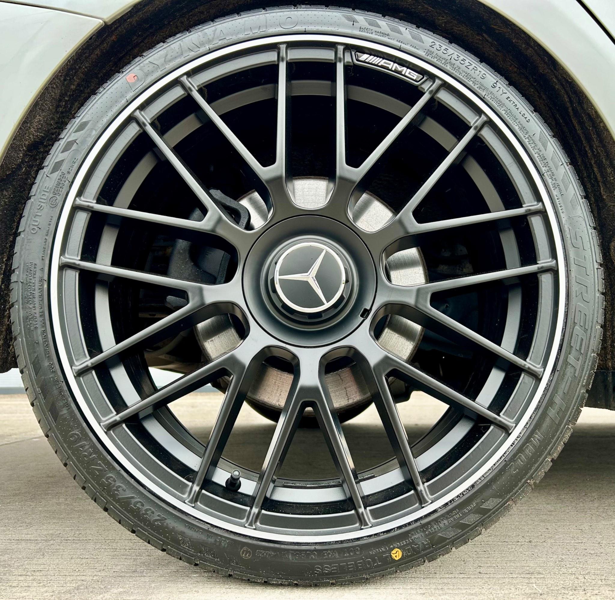 Mercedes-Benz CLA view 16
