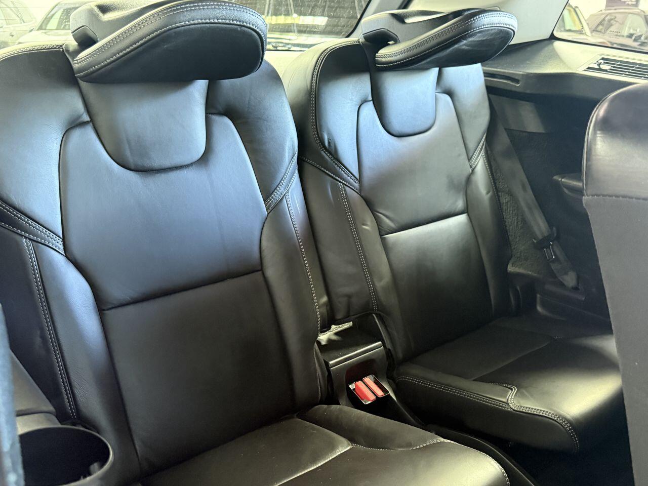 Volvo XC90 view 65