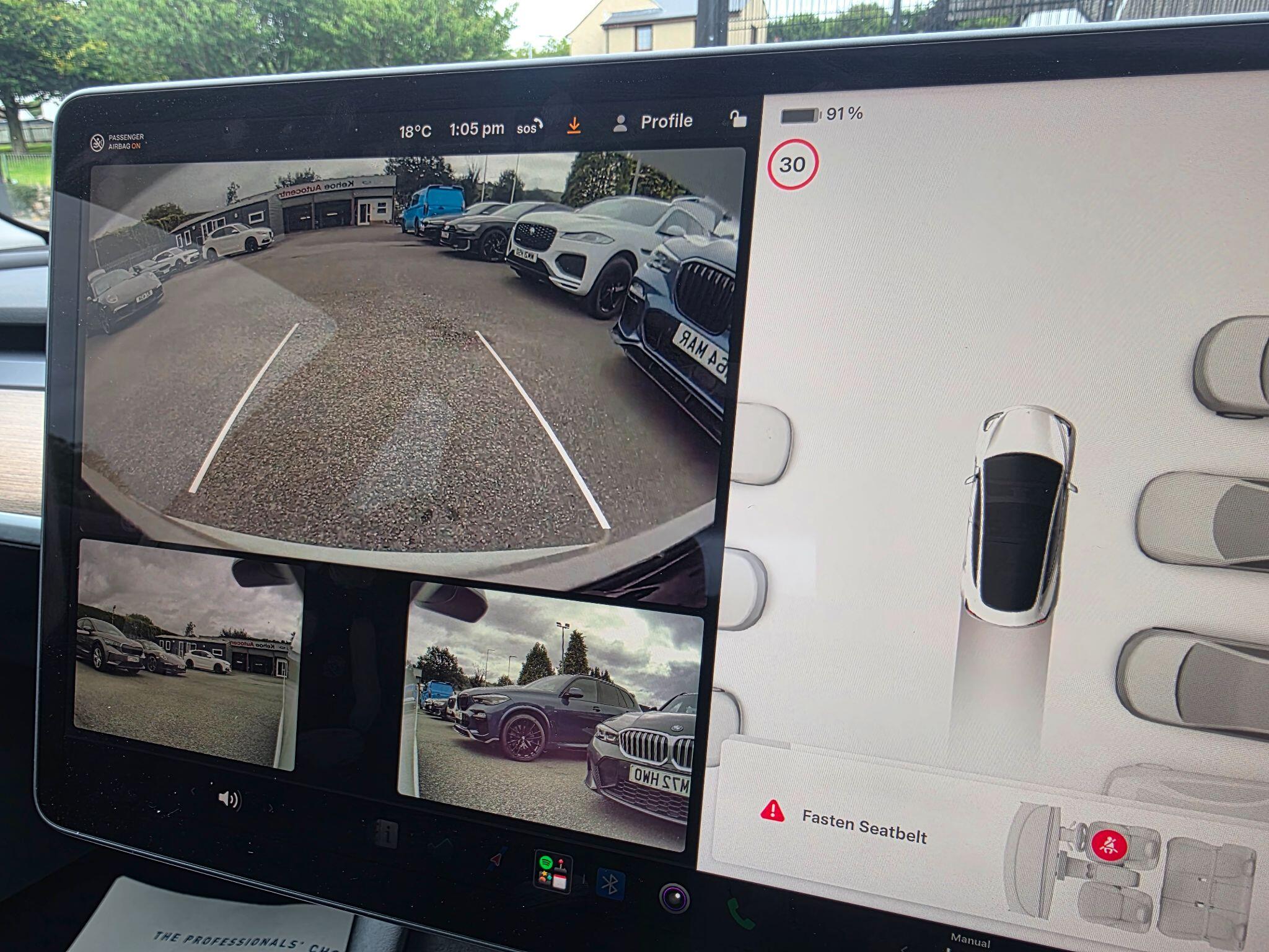 Tesla Model 3 view 16