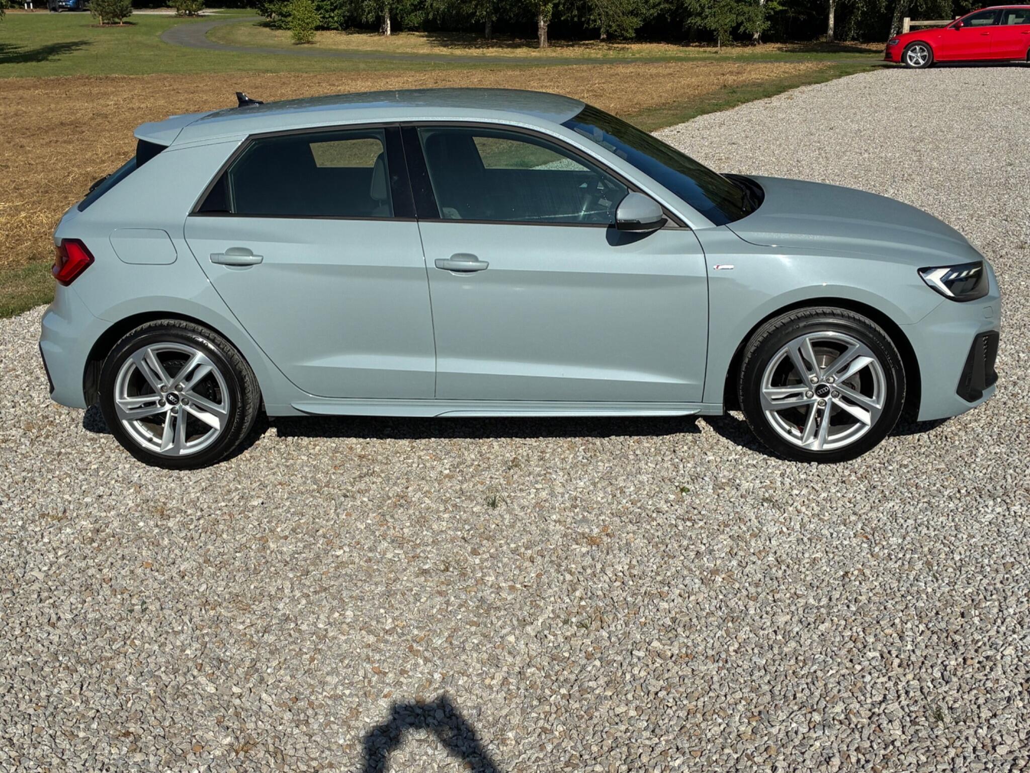 Audi A1 view 4
