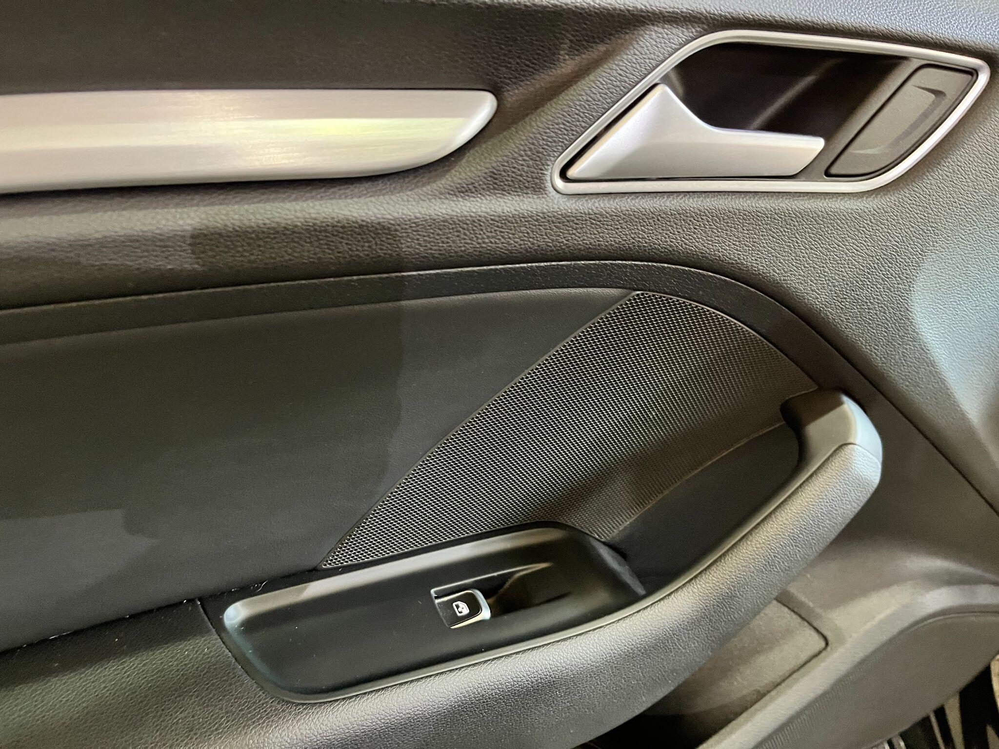 Audi A3 view 40